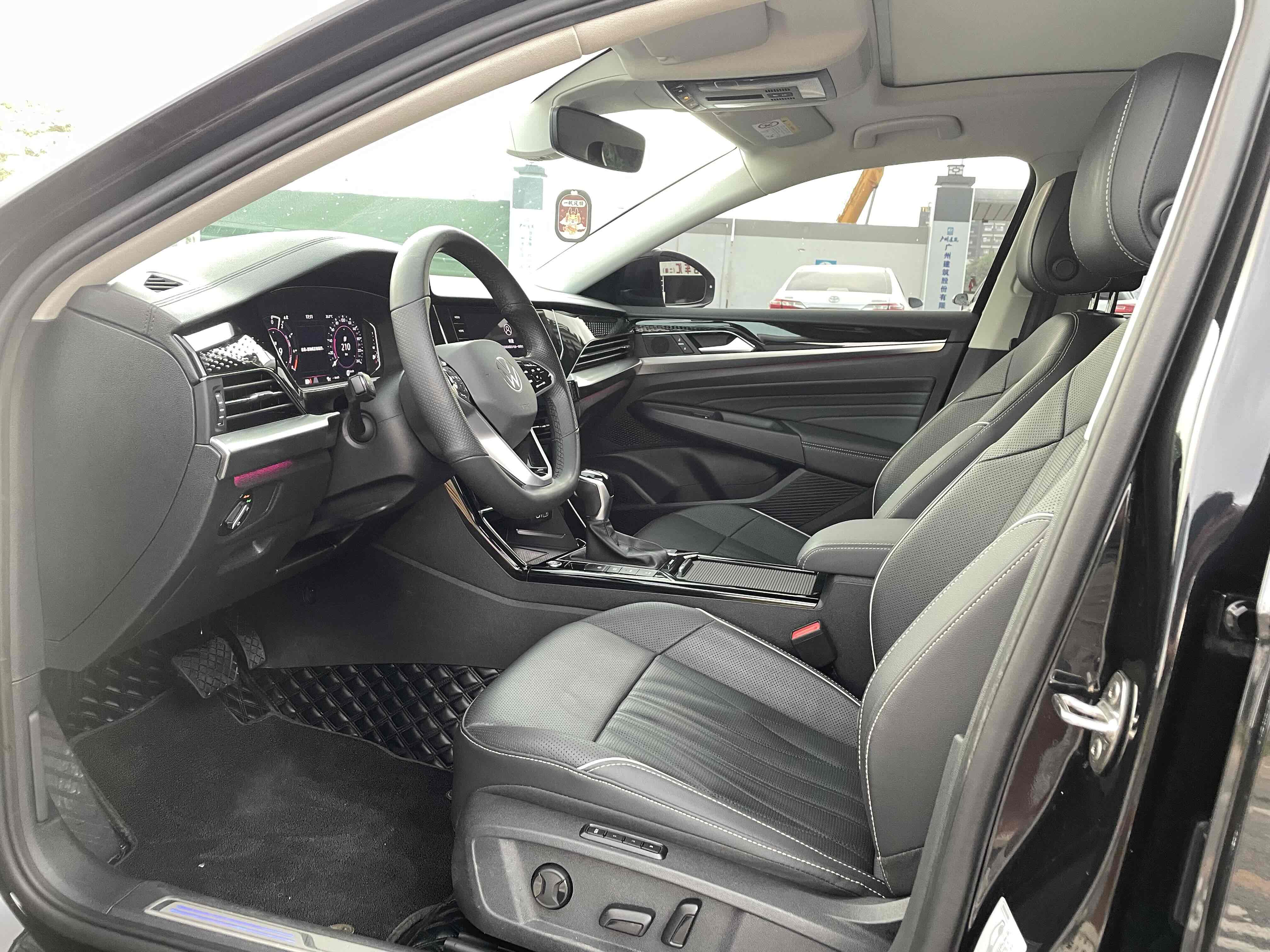 Volkswagen Passat New Energy 2023 immagine di auto #4