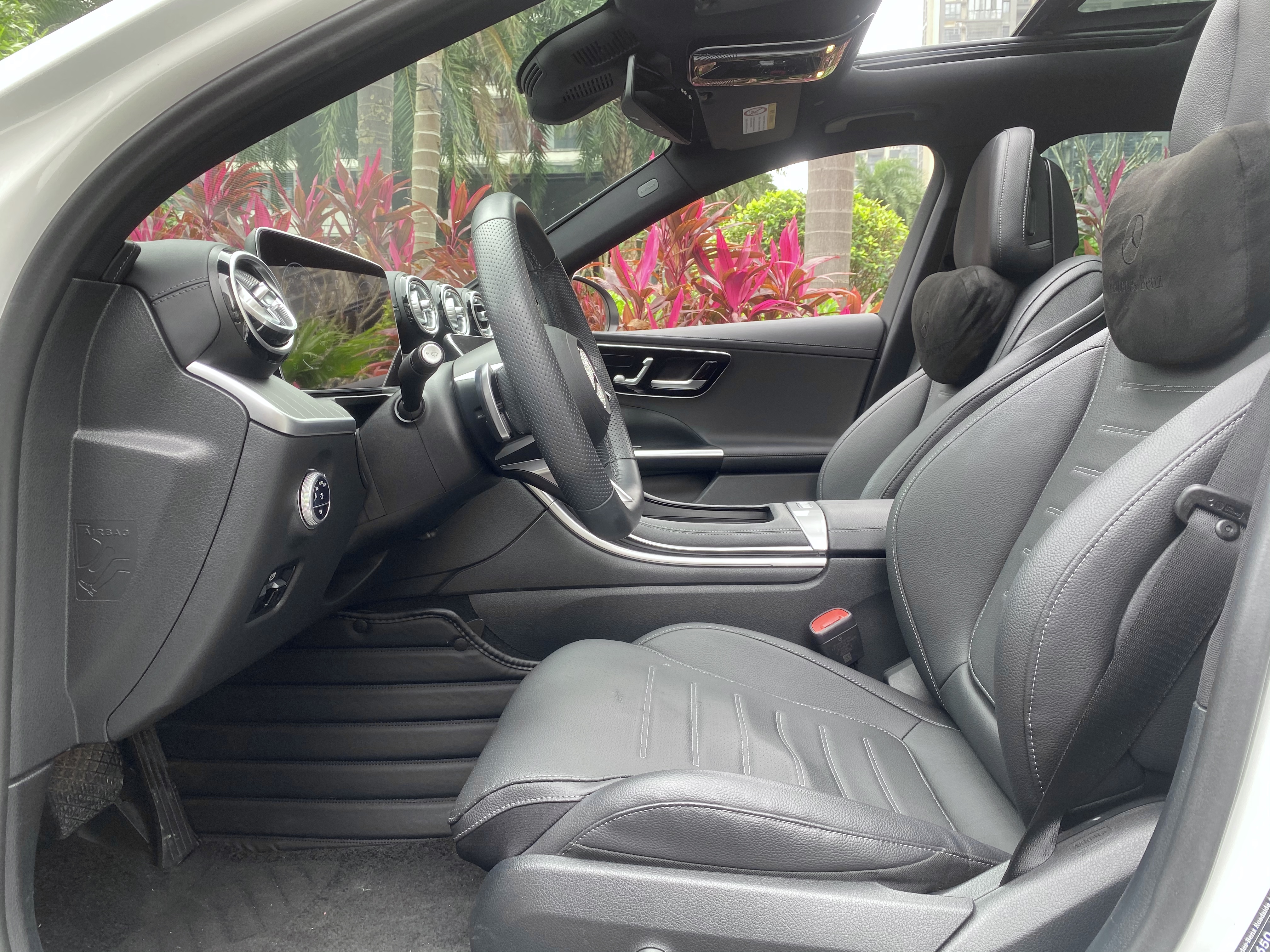 Mercedes-Benz C Class 2022 car image #4