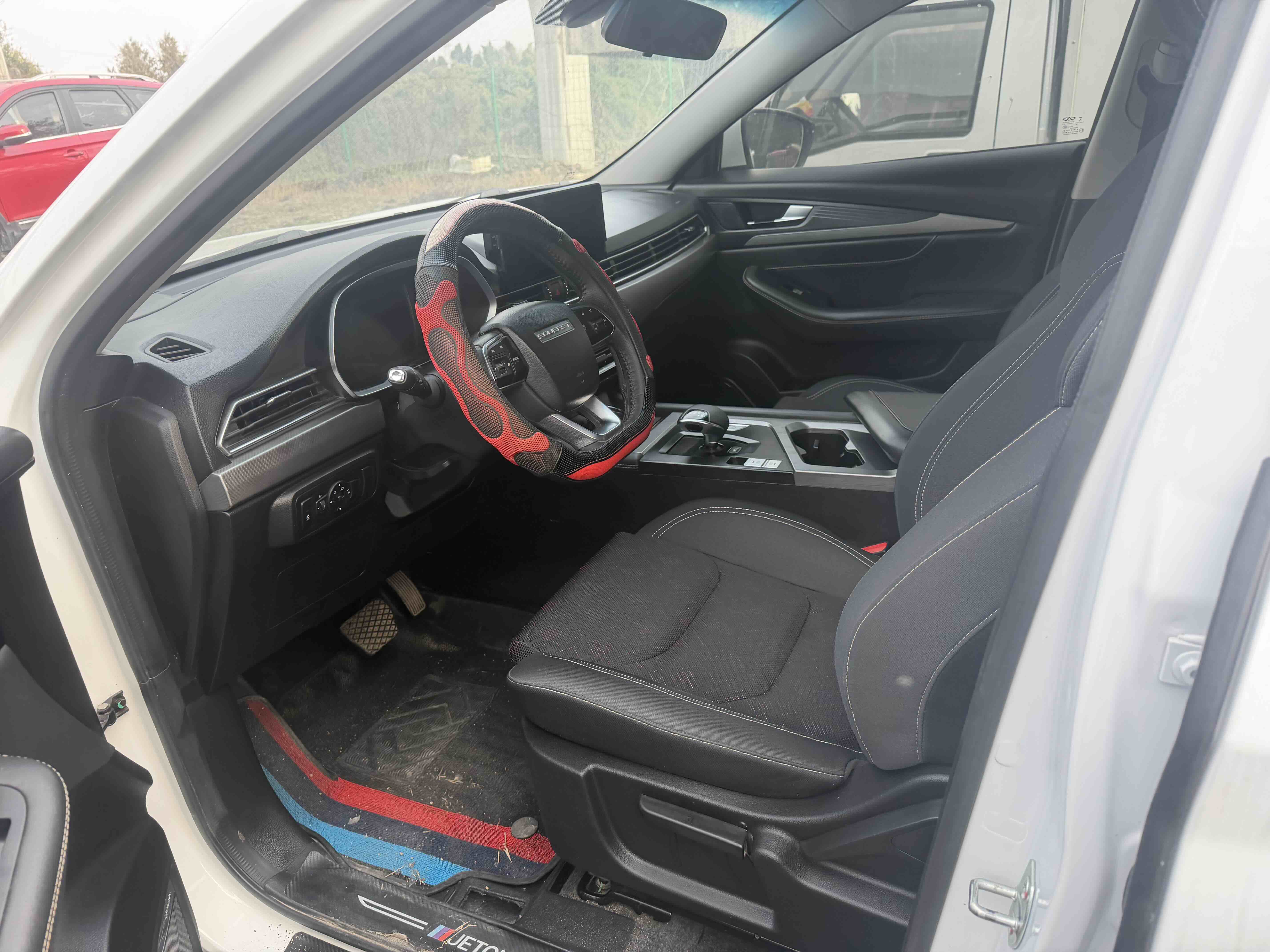 Soueast DX8 S 2023 #4 Soueast DX8 S 2023 car image #4