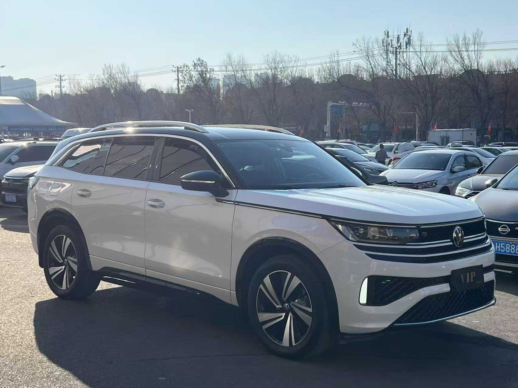 Volkswagen Tavendor 2023 #4 Volkswagen Tavendor 2023 car image #4