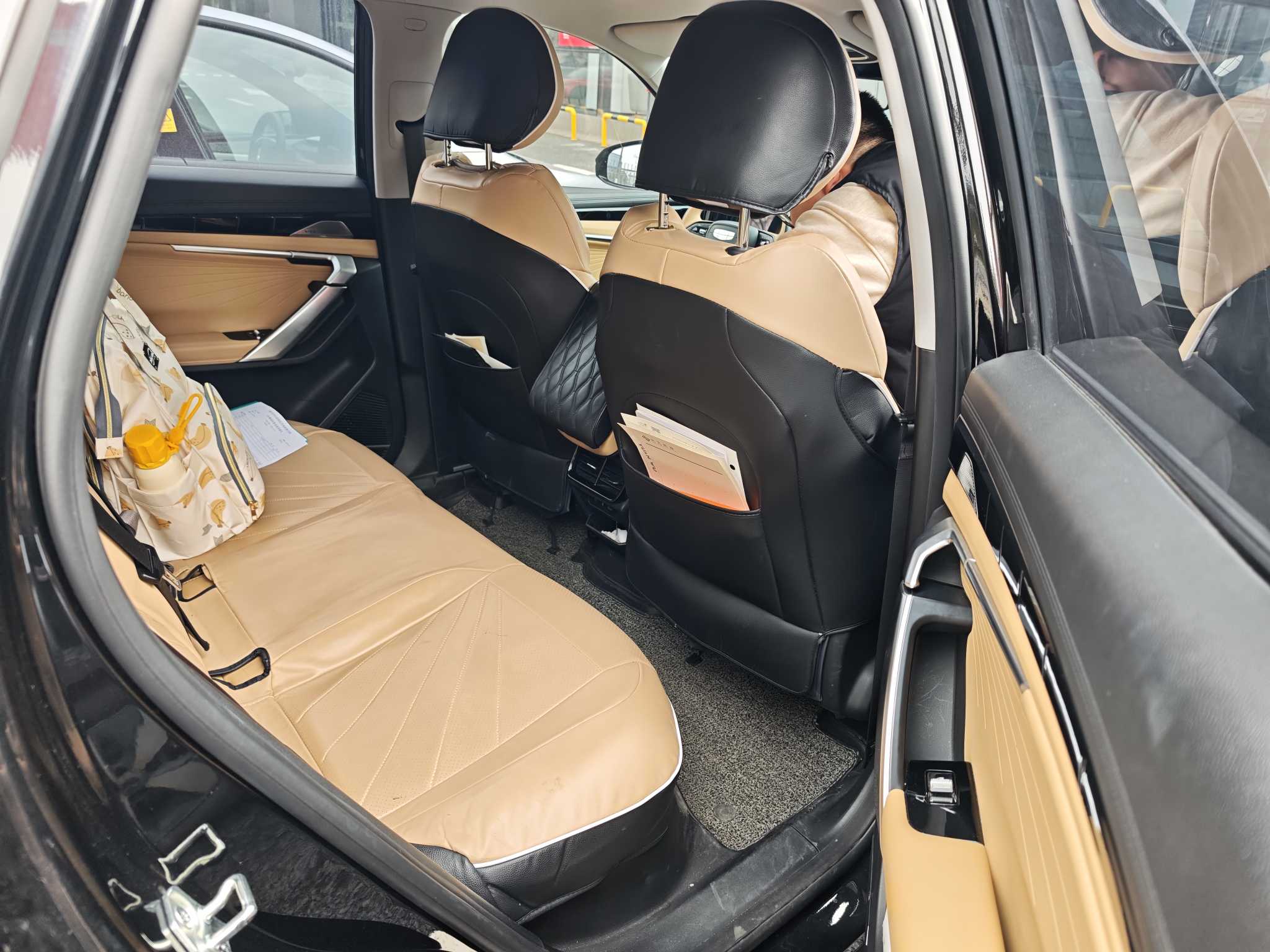 GEELY Boyue L 2022 car image #4