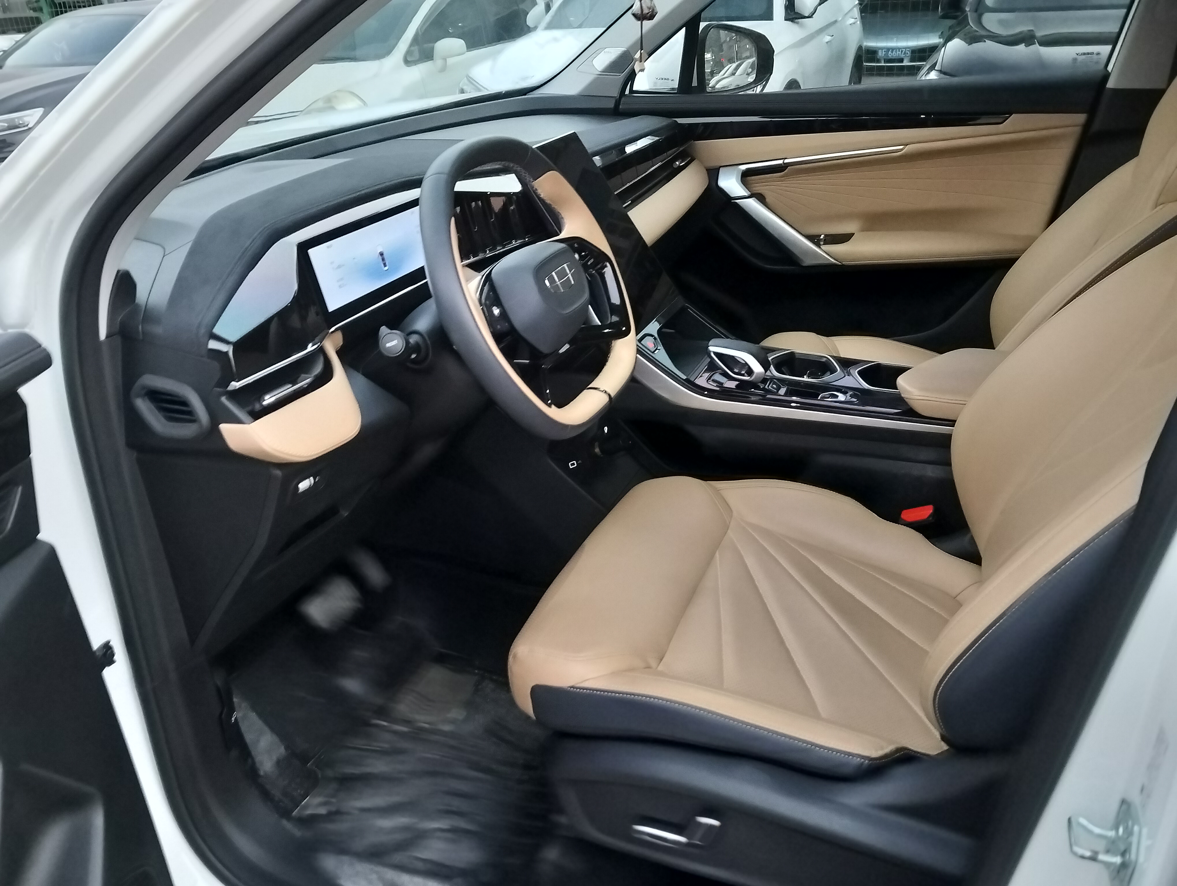 GEELY Boyue L 2023 #4 GEELY Boyue L 2023 car image #4