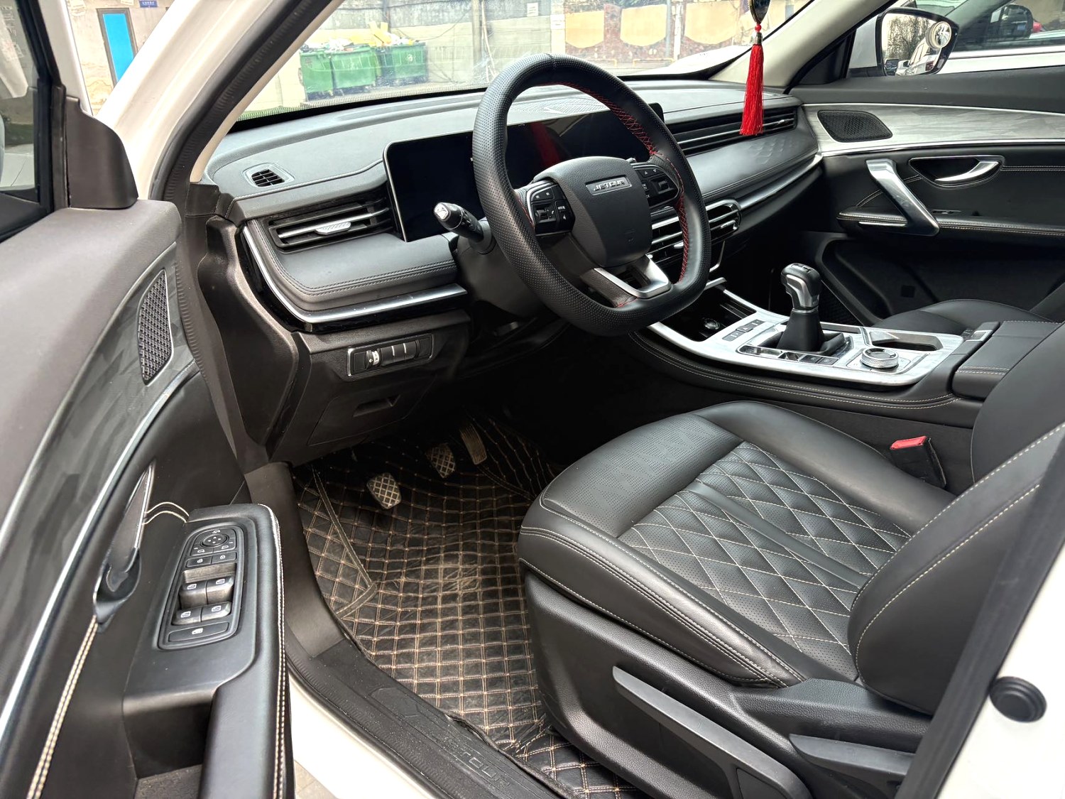 Jetour X70 PLUS 2023 #4 Jetour X70 PLUS 2023 car image #4
