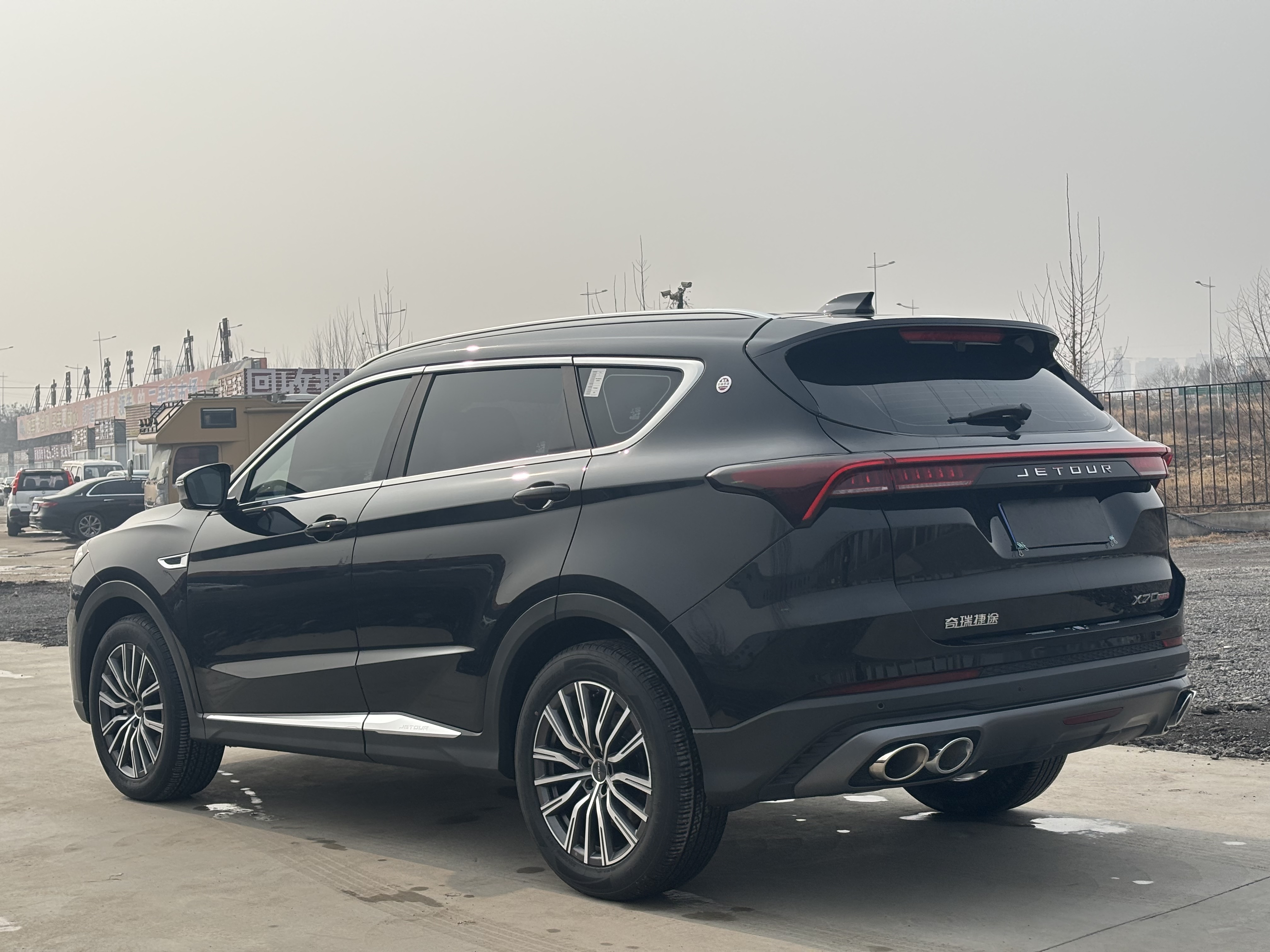 Jetour X70 PLUS 2023 car image #4