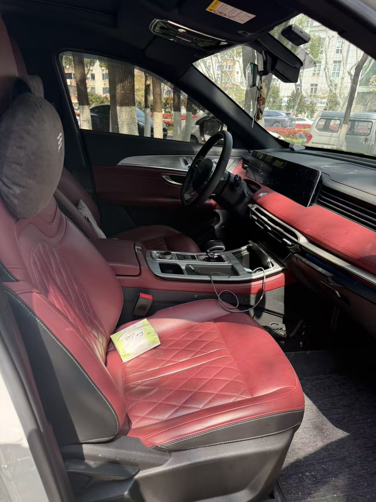 Jetour X70 PLUS 2023 car image #4