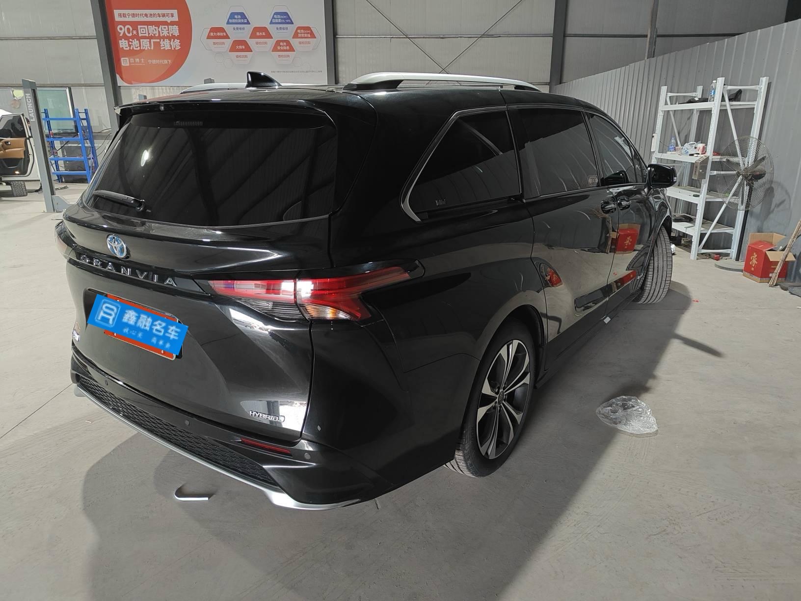 Toyota Granvia 2023 imagem de carro #4