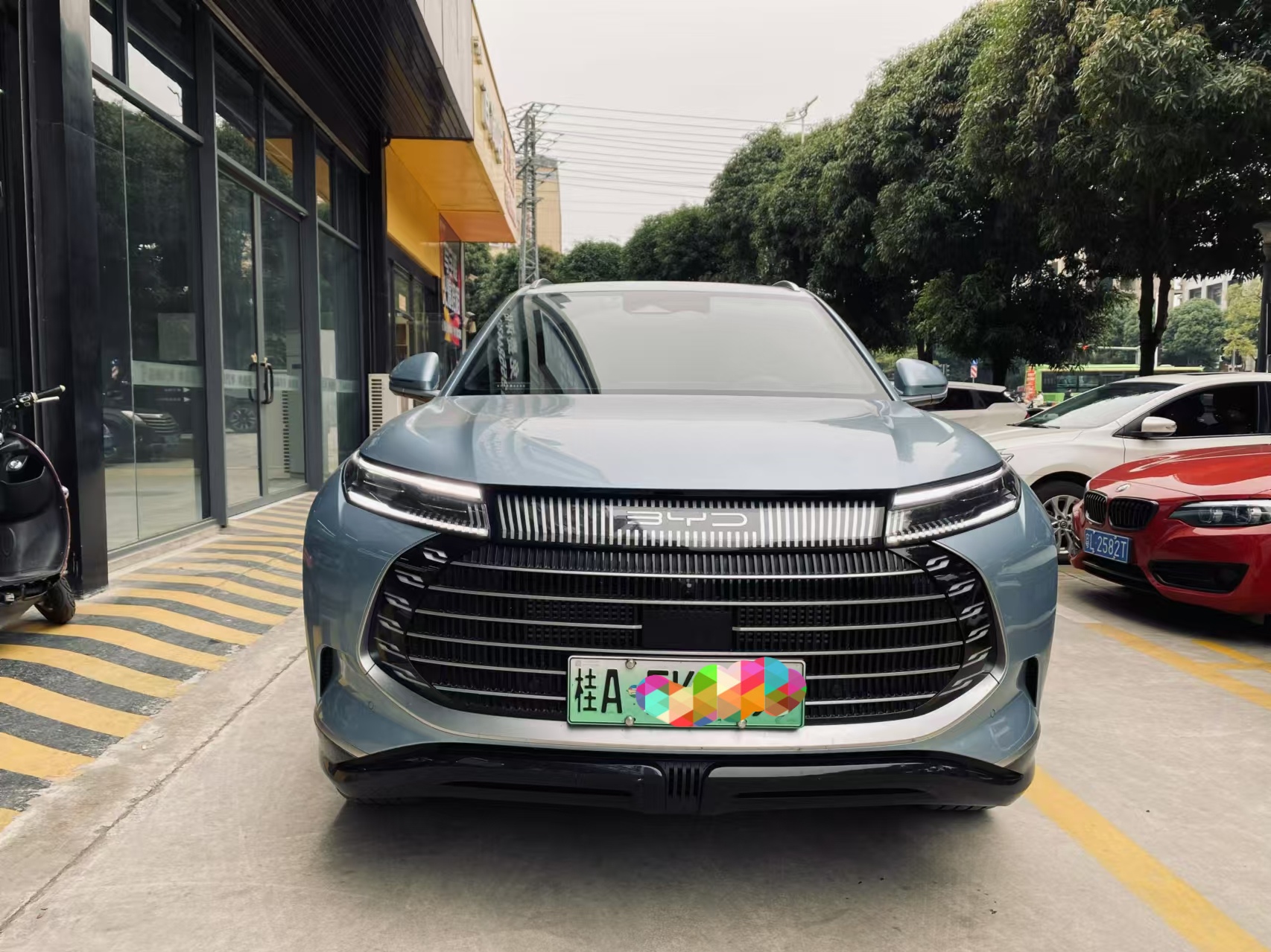 BYD Frigate 07 2023 #4 BYD Frigate 07 2023 car image #4