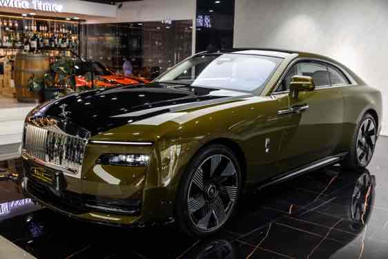 Rolls-Royce Spectre 2025 immagine di auto #4