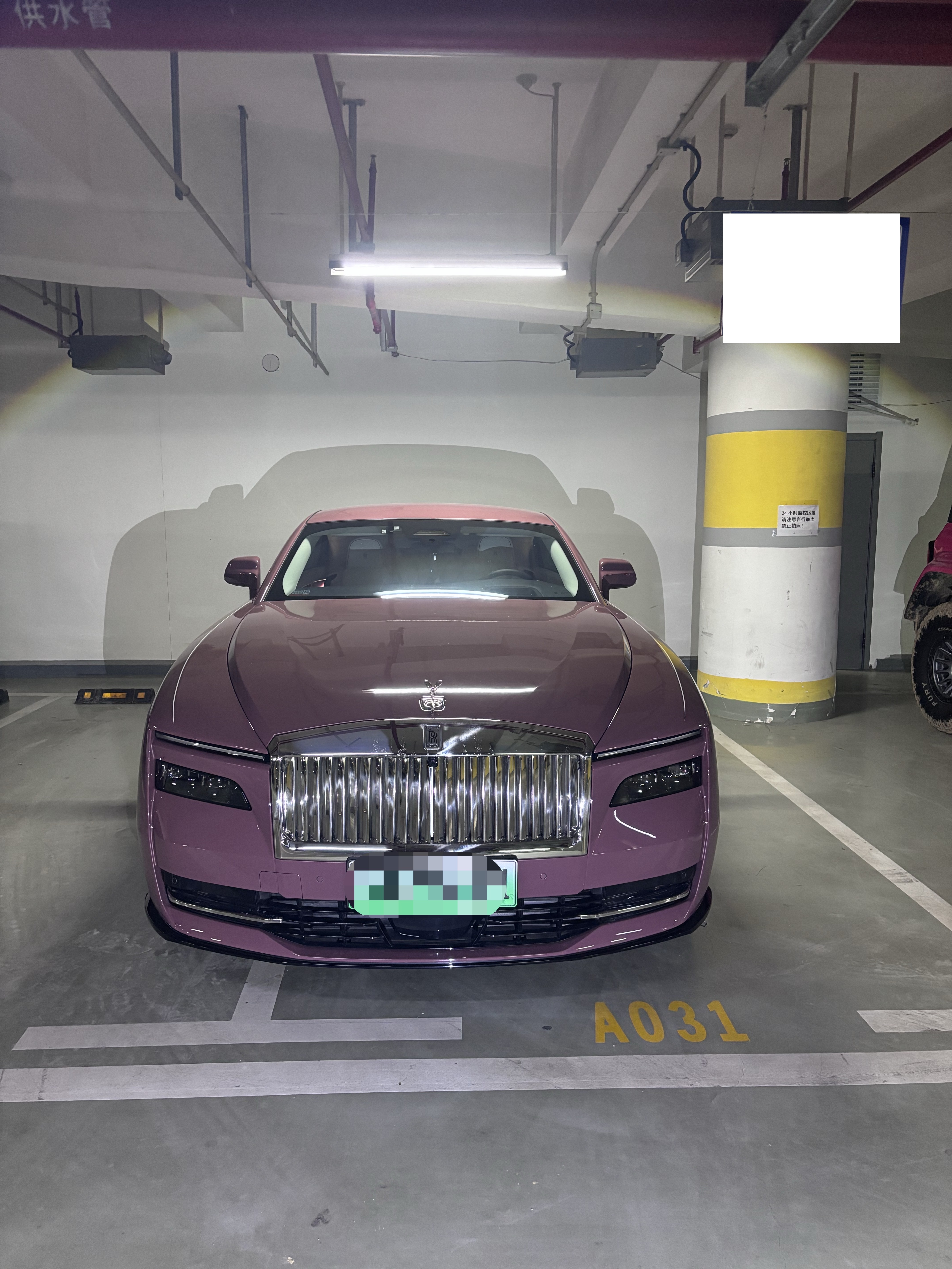 Rolls-Royce Spectre 2025 #4 Rolls-Royce Spectre 2025 imagem de carro #4