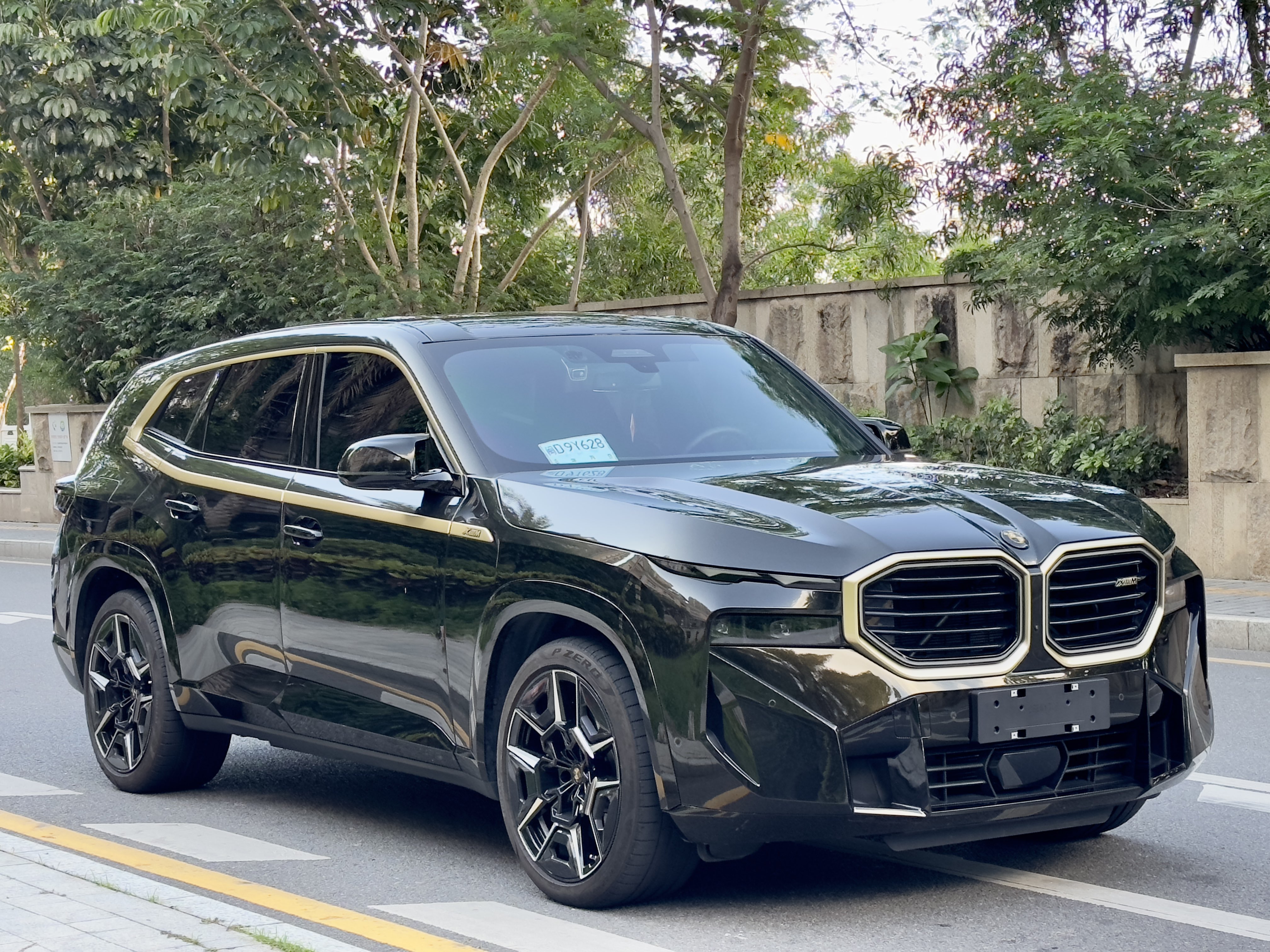 BMW XM 2023 #4 BMW XM 2023 car image #4