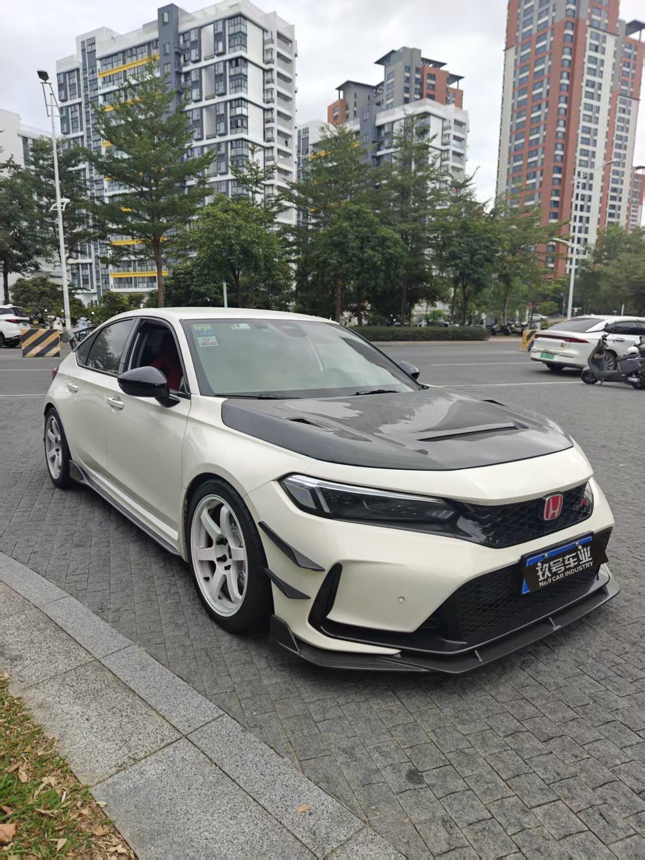 Honda Civic (Imported) 2023 car image #4