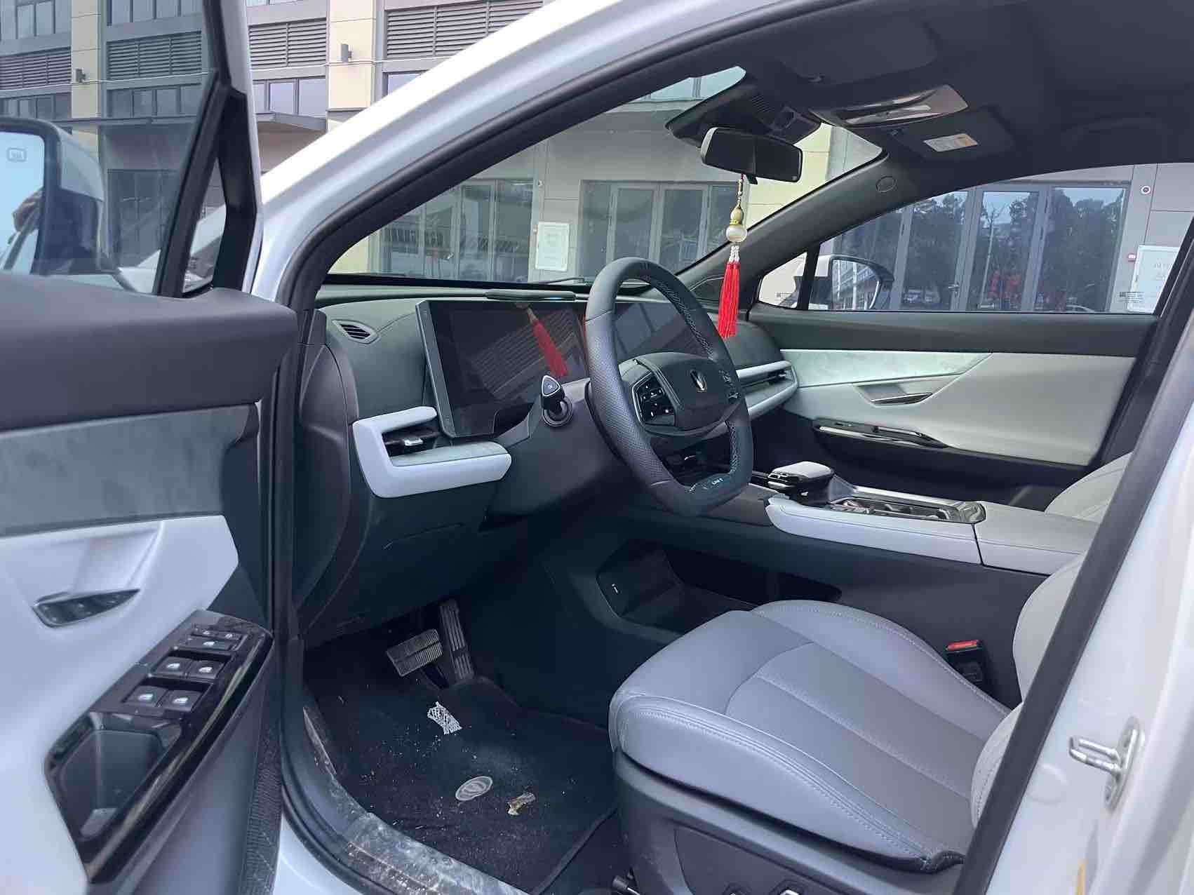 Changan UNI-T 2024 immagine di auto #4