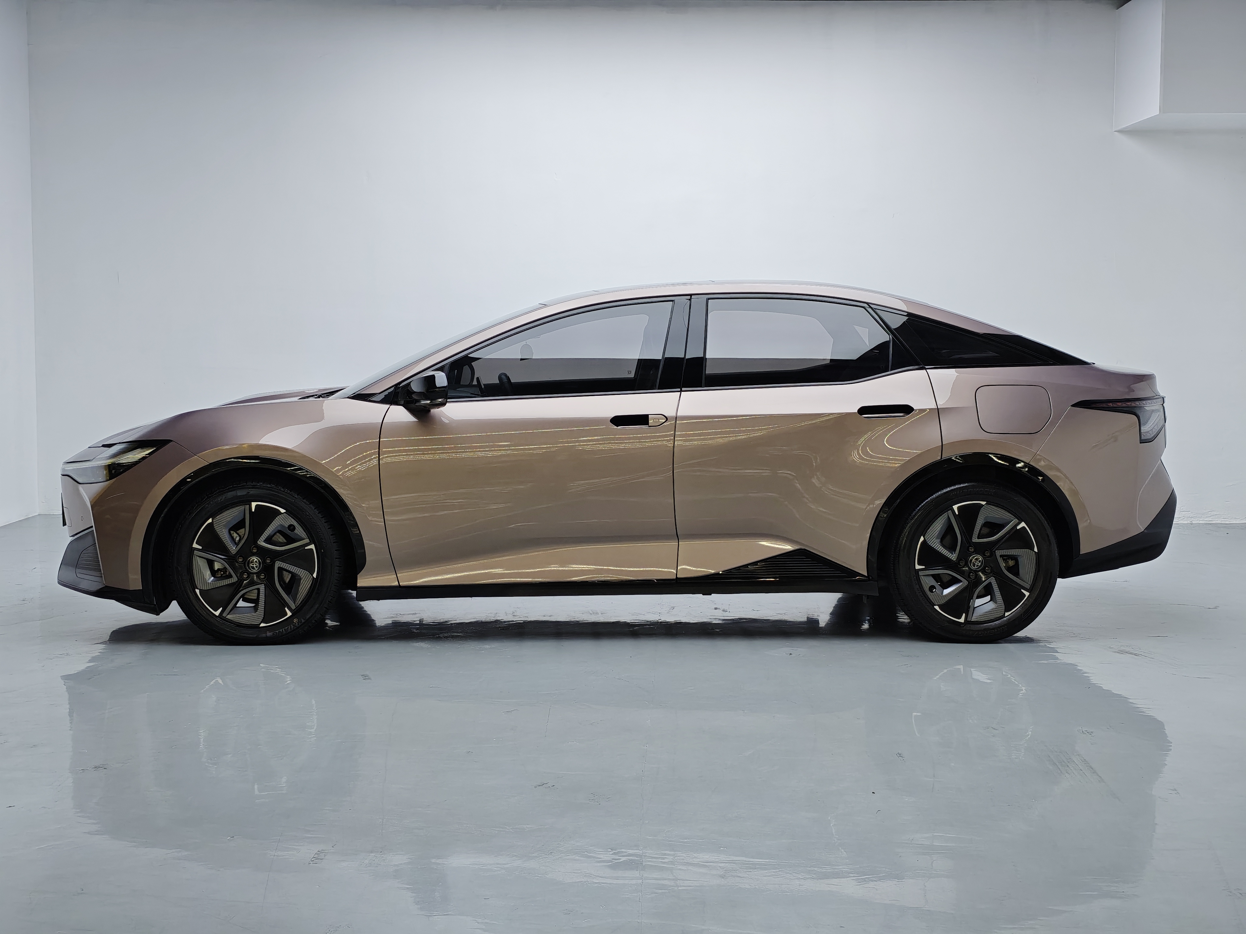 Toyota bZ3 2023 #4 Toyota bZ3 2023 immagine di auto #4