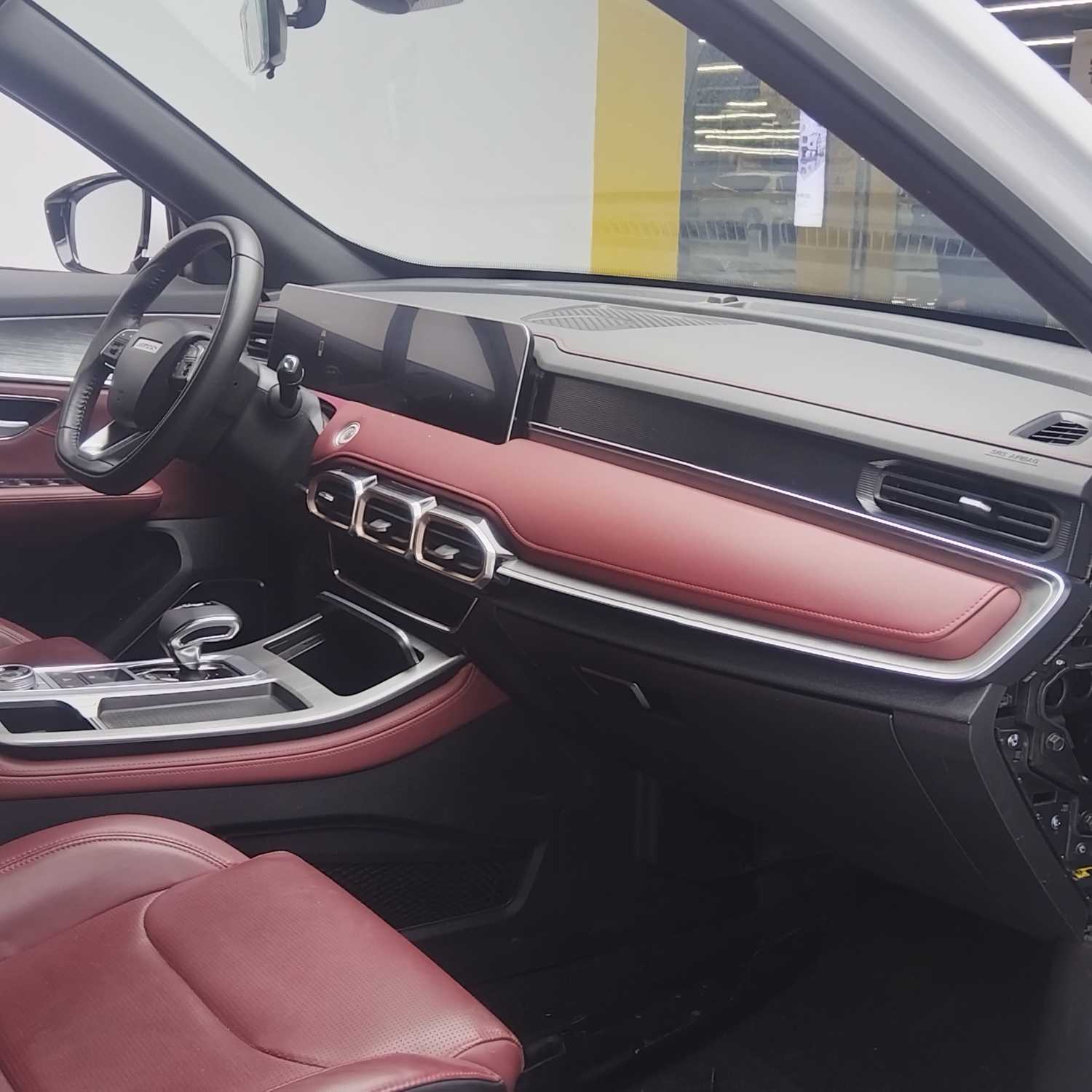 Jetour X70 PLUS 2024 صورة سيارة #4