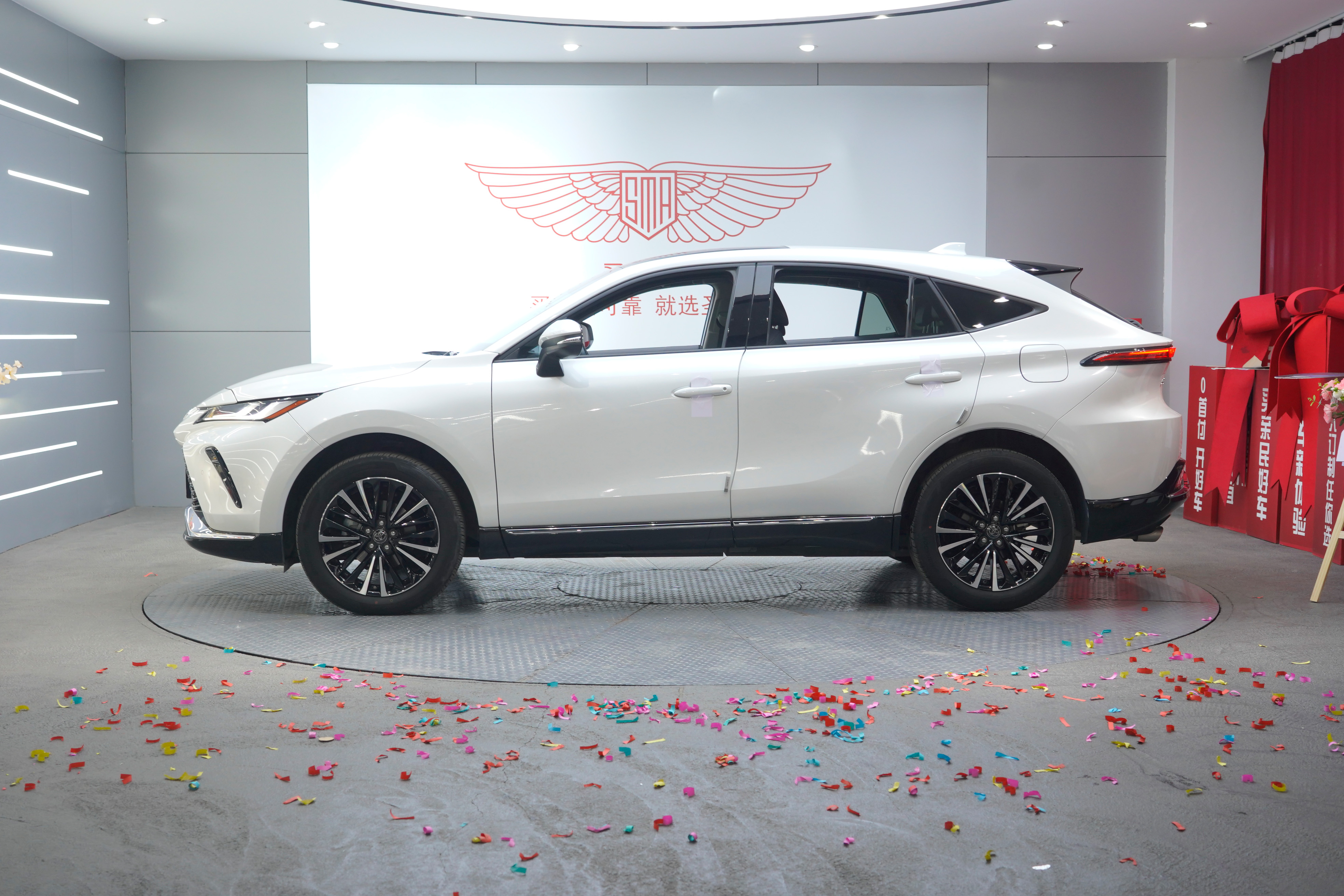 Toyota Venza 2023 car image #4