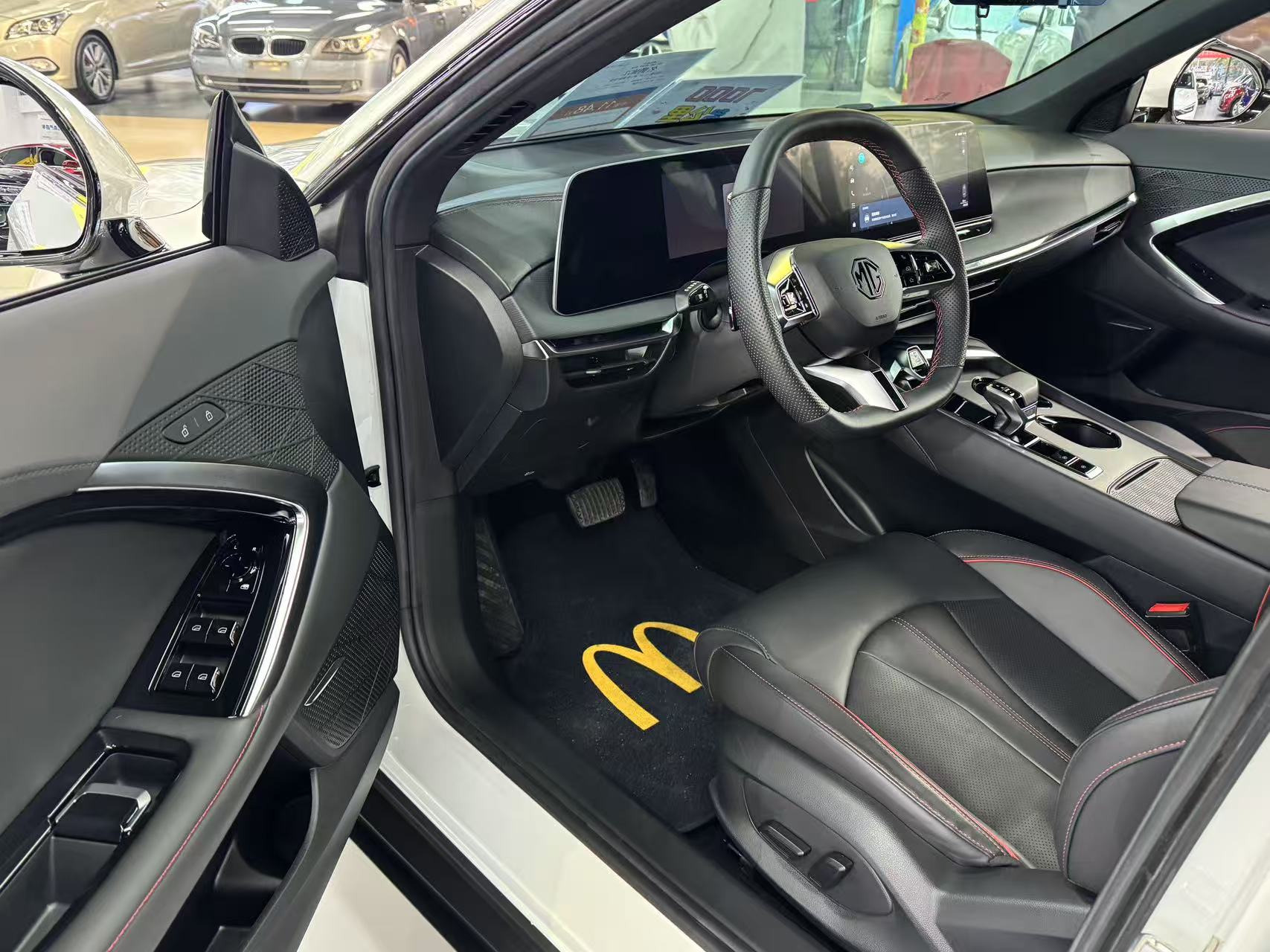 MG 7 2025 imagen de coche #4