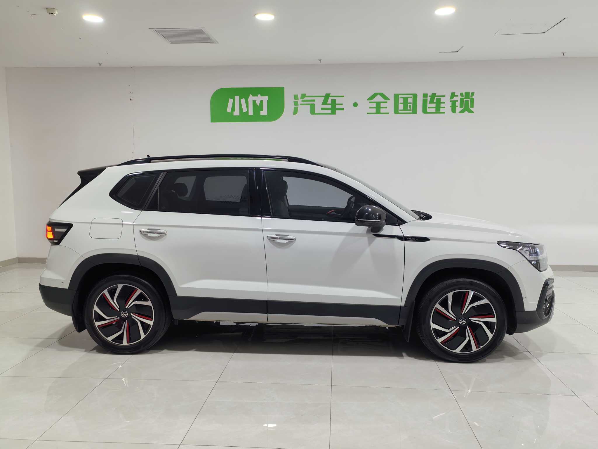 Volkswagen Tharu 2023 car image #4
