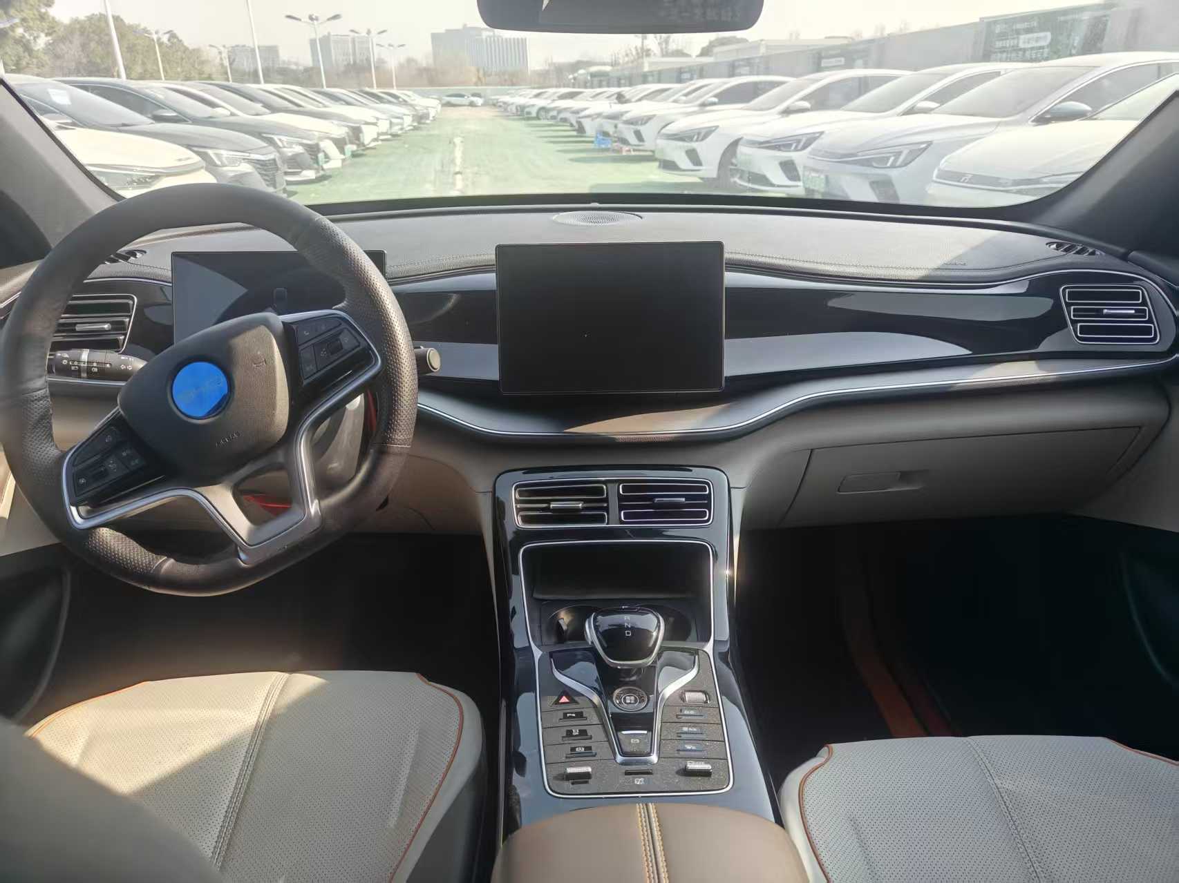 BYD Qin Plus 2023 imagem de carro #4