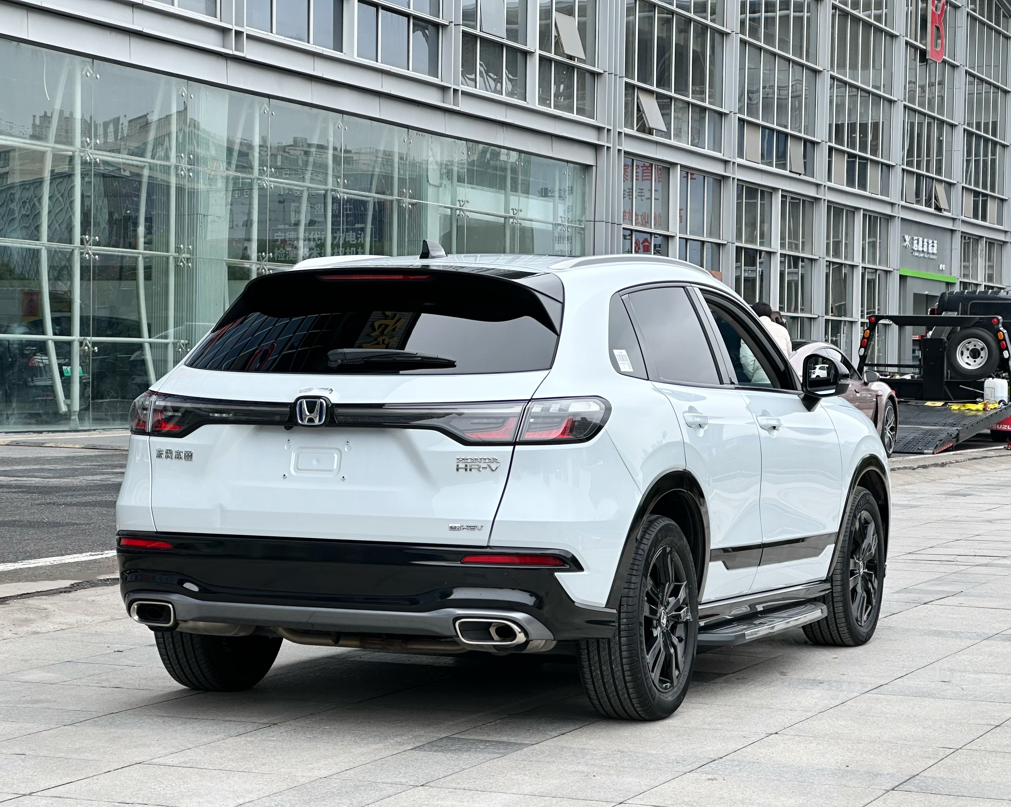 Honda HR-V 2023 car image #4