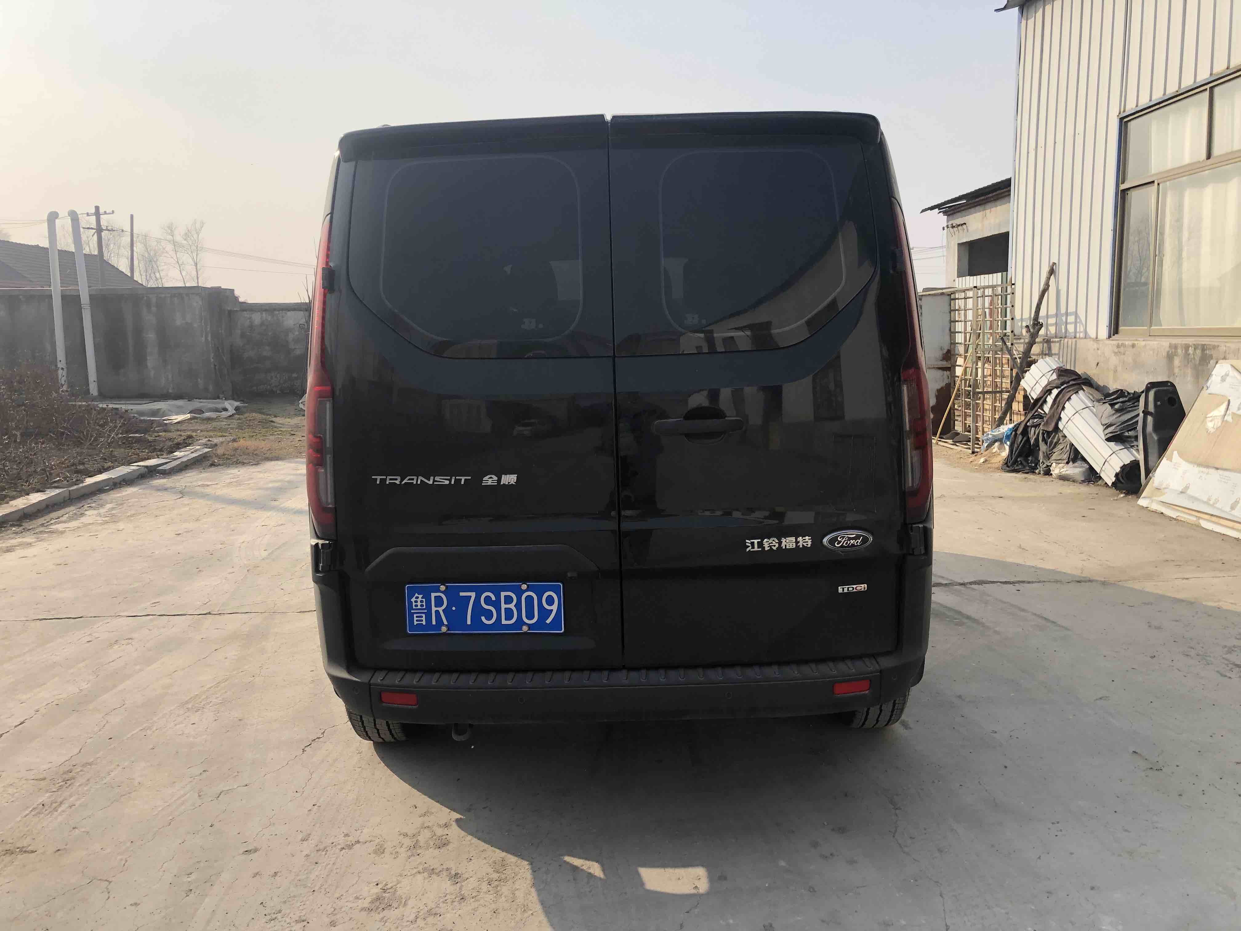 Ford Transit 2024 imagen de coche #4