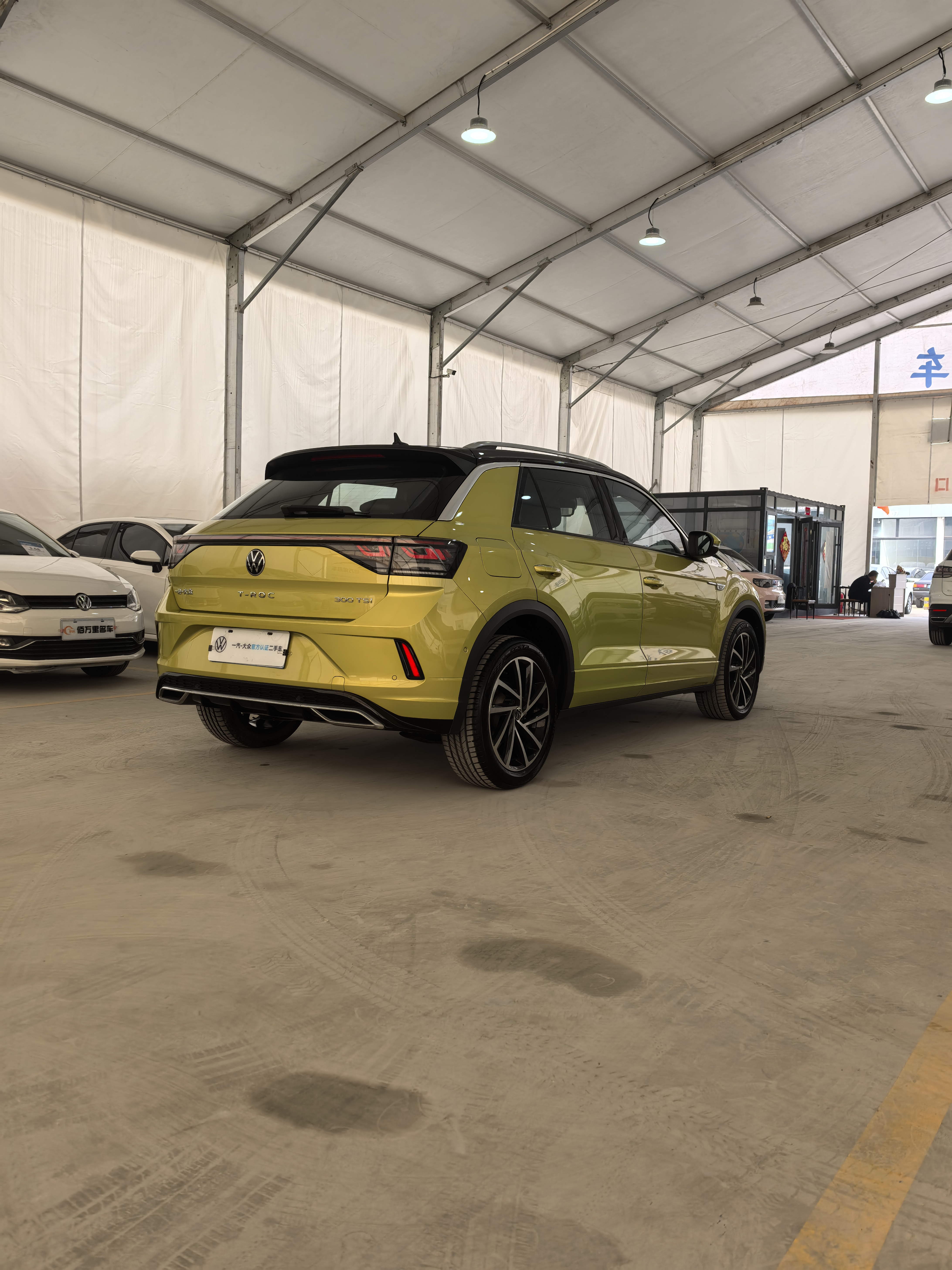 T-Roc 2023 car image #4
