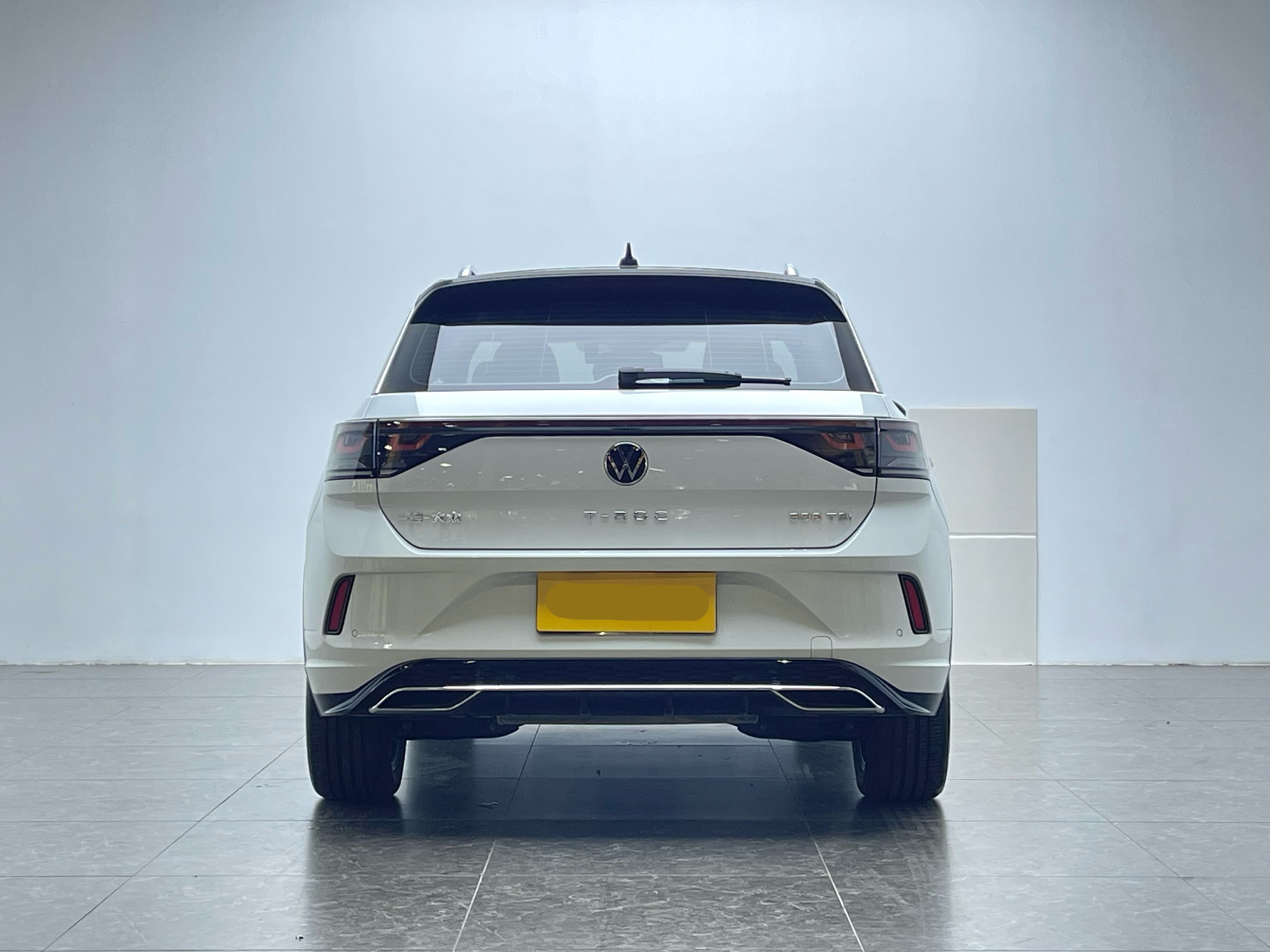 Volkswagen T-Roc 2023 #4 Volkswagen T-Roc 2023 car image #4