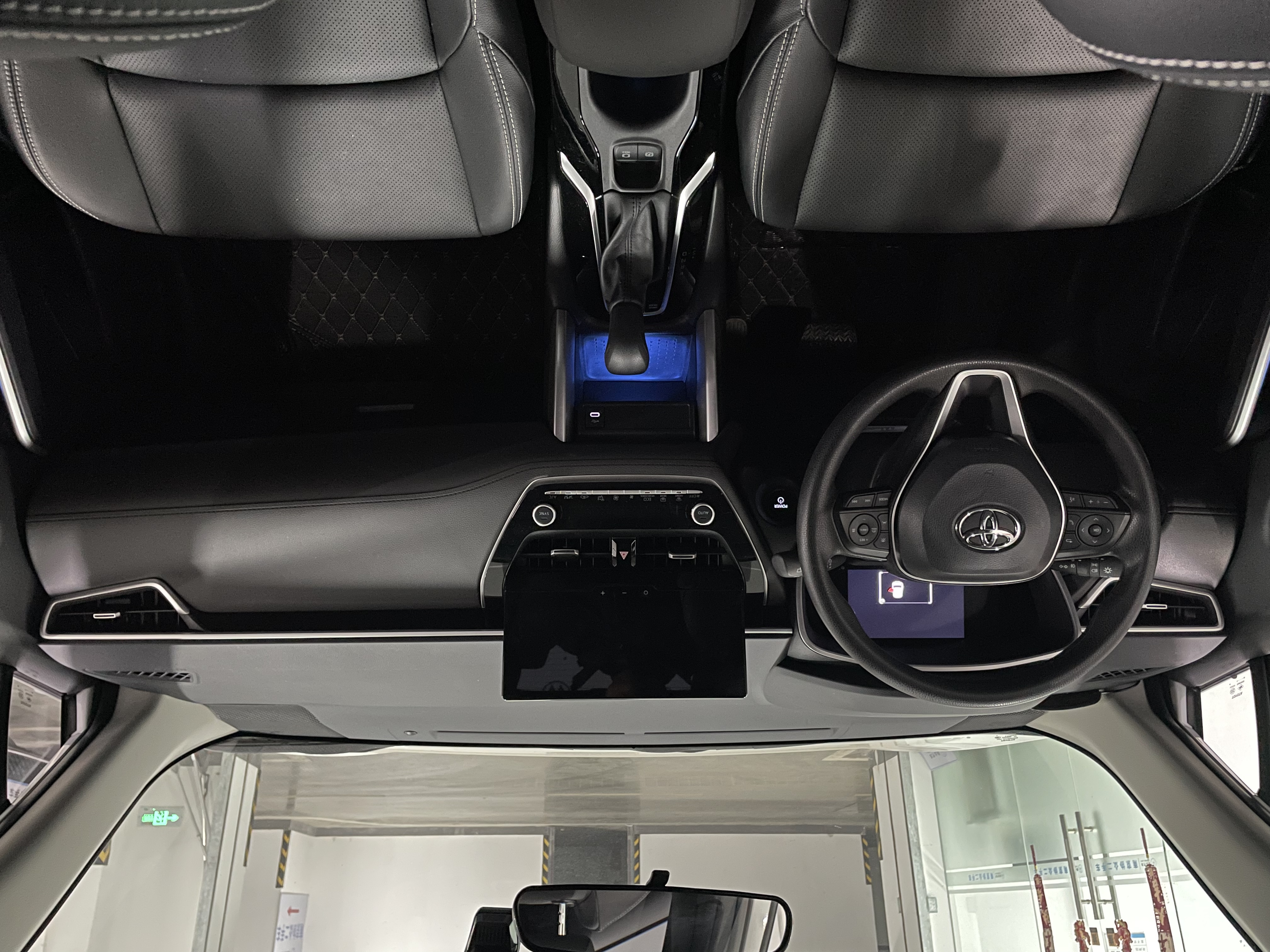 Toyota Frontlander 2024 car image #4