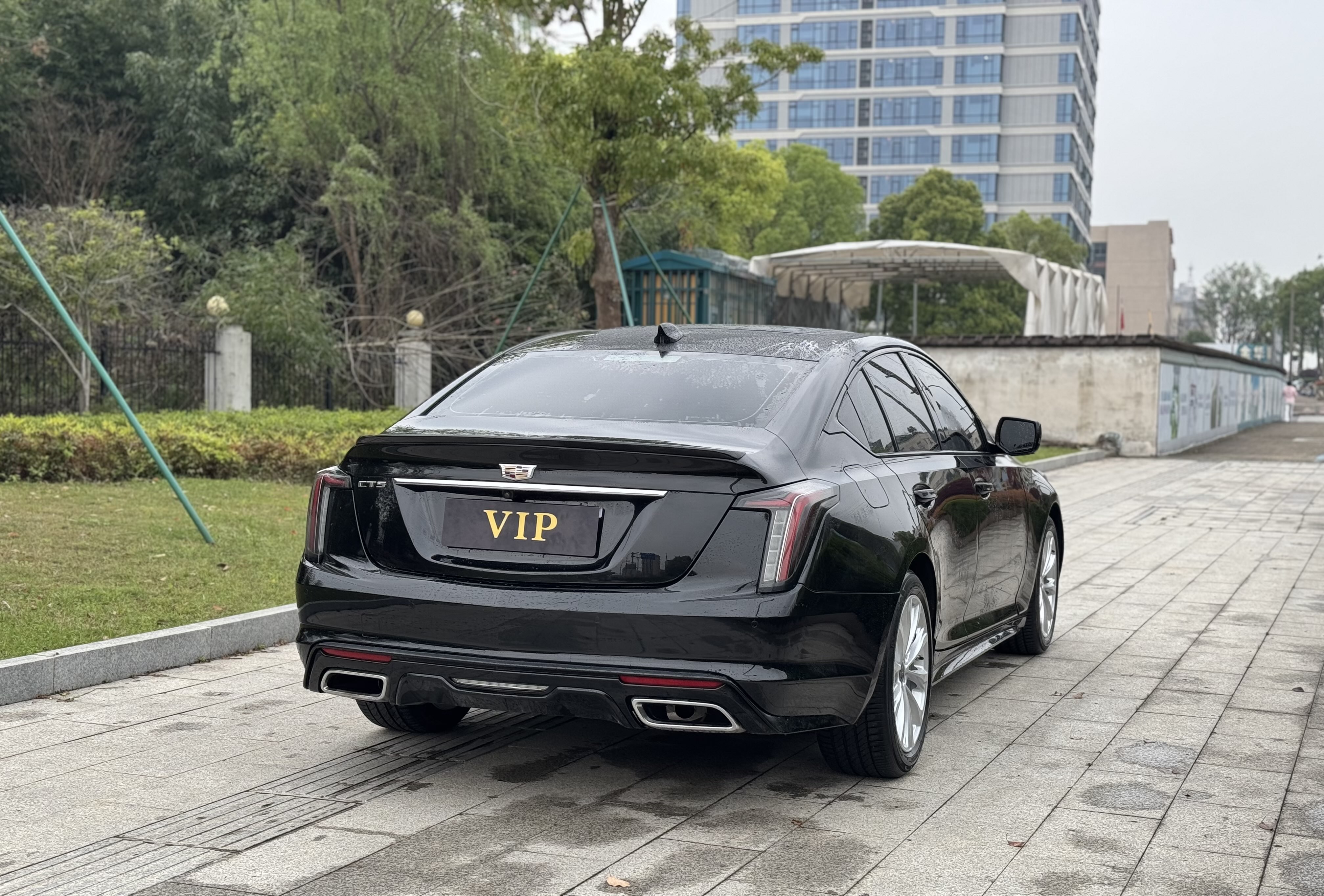 2023 car image #4