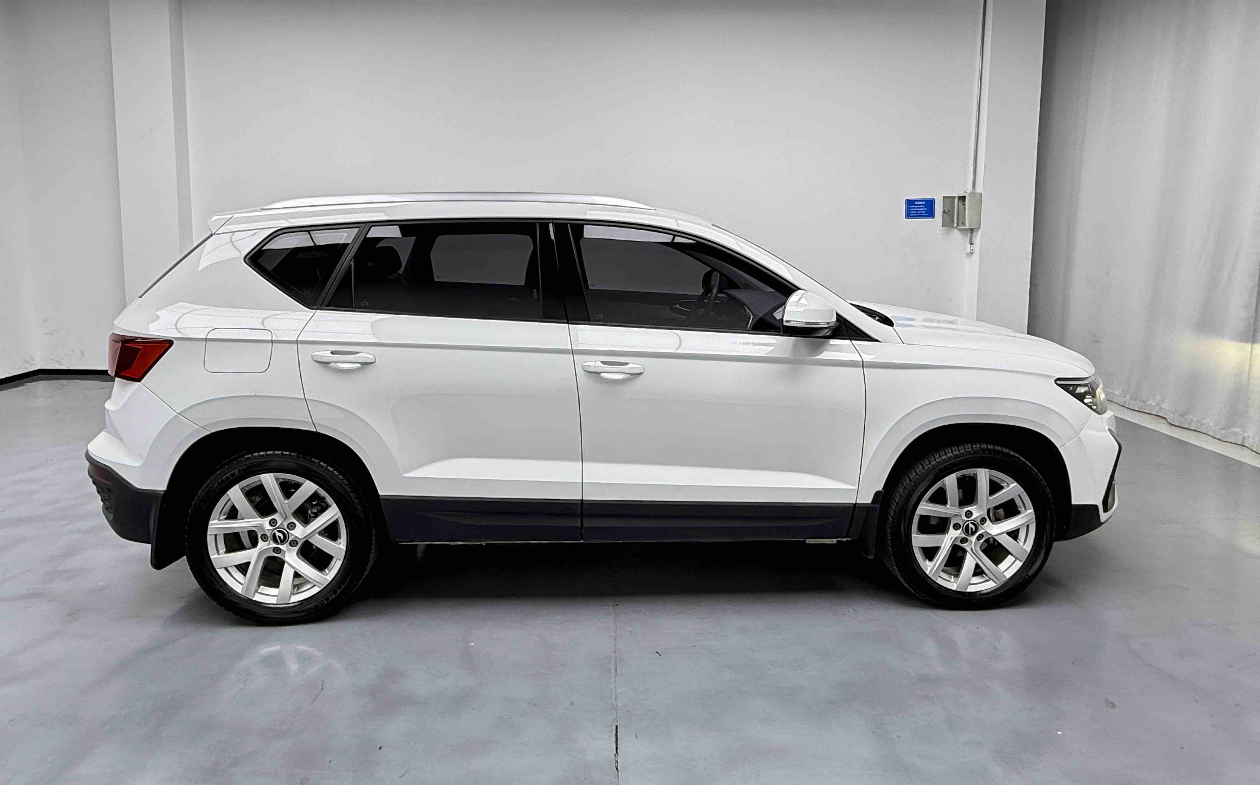 VS5 2024 #4 VS5 2024 car image #4