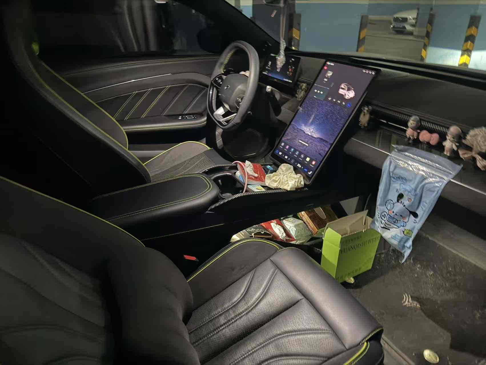 哪吒汽车 哪吒GT 2024 汽车图片 #4