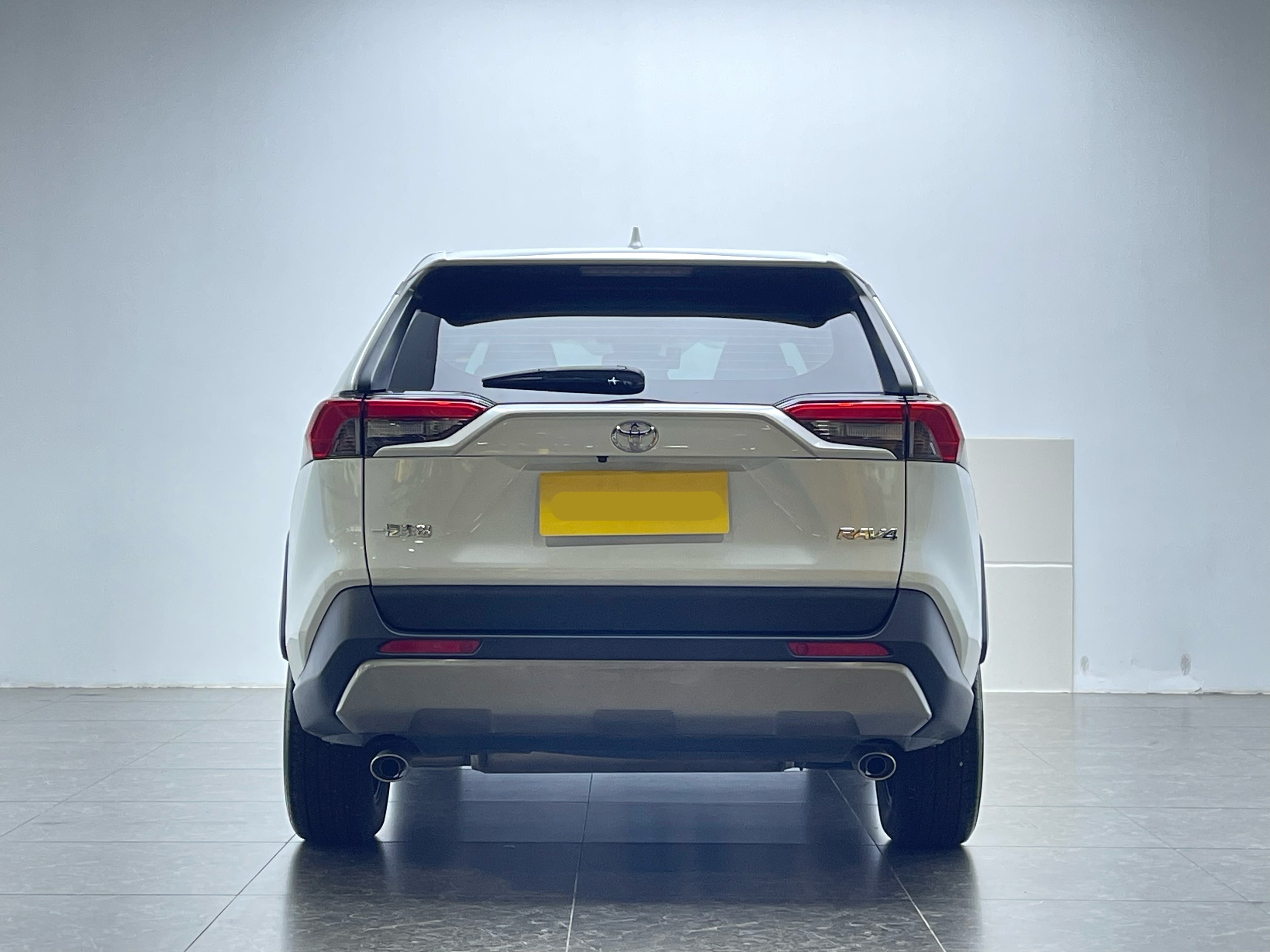 Toyota RAV4 2024 car image #4
