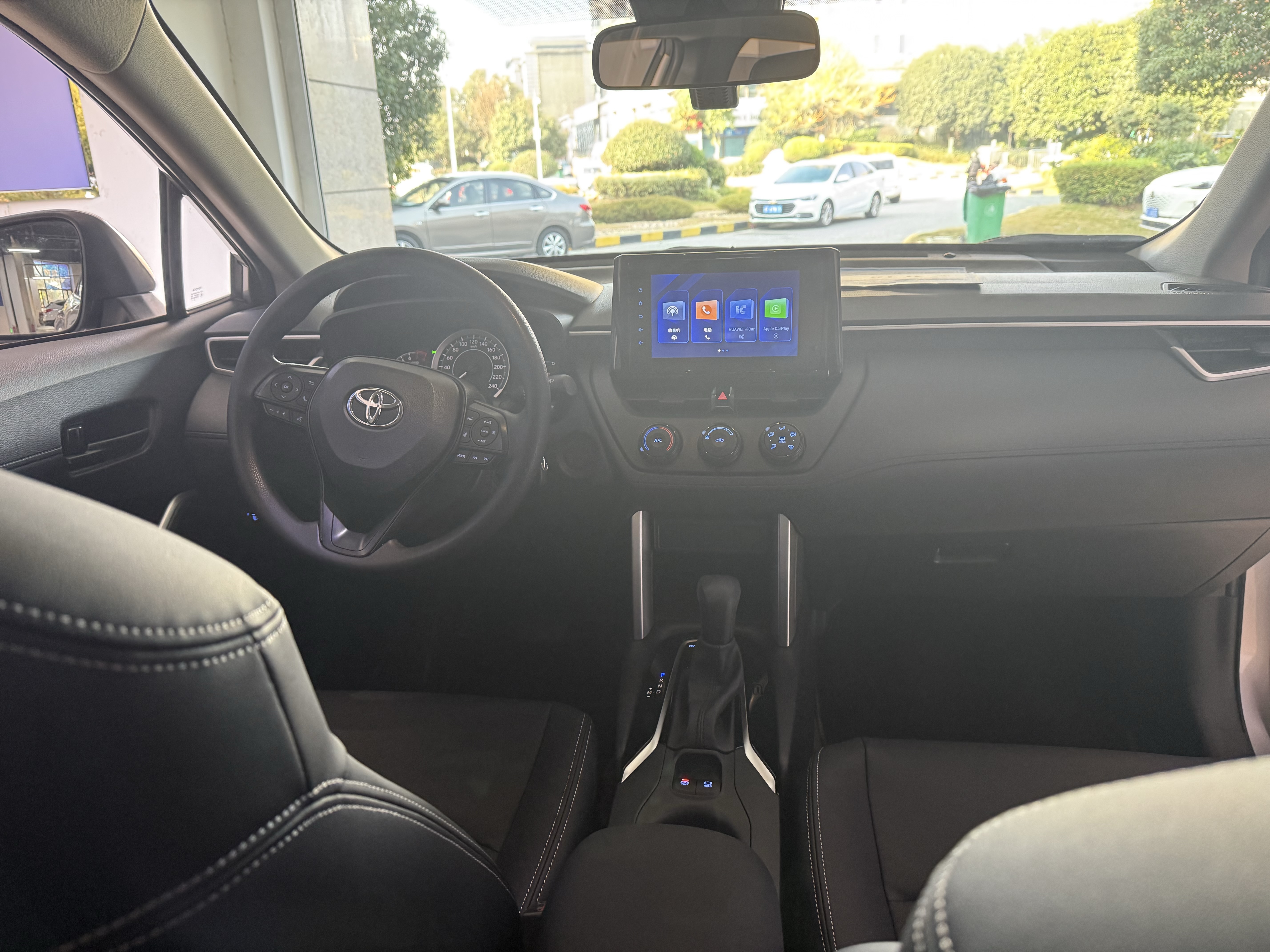 Corolla Cross 2022 car image #4