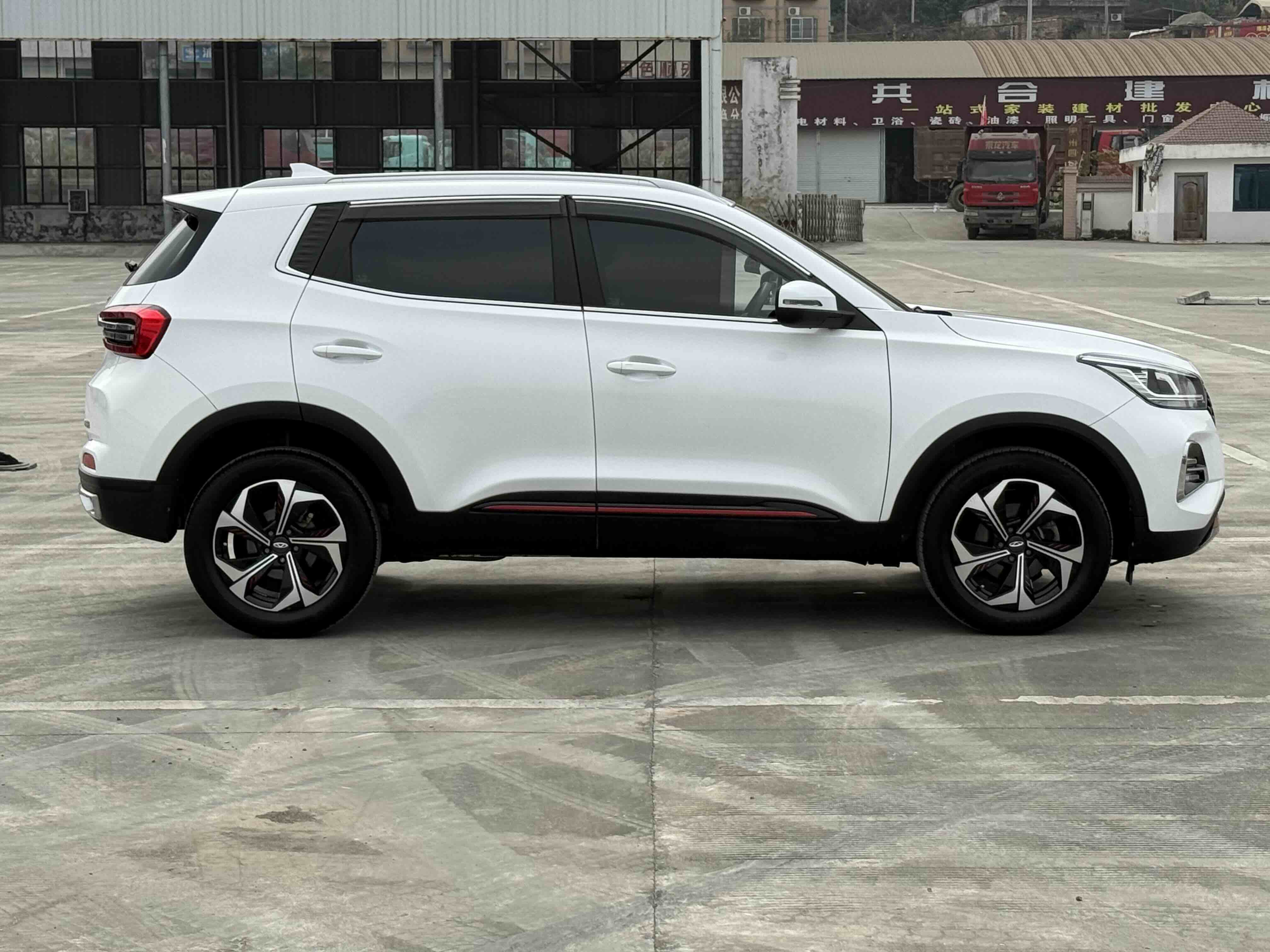 Chery Tiggo 5x 2023 #4 Chery Tiggo 5x 2023 car image #4