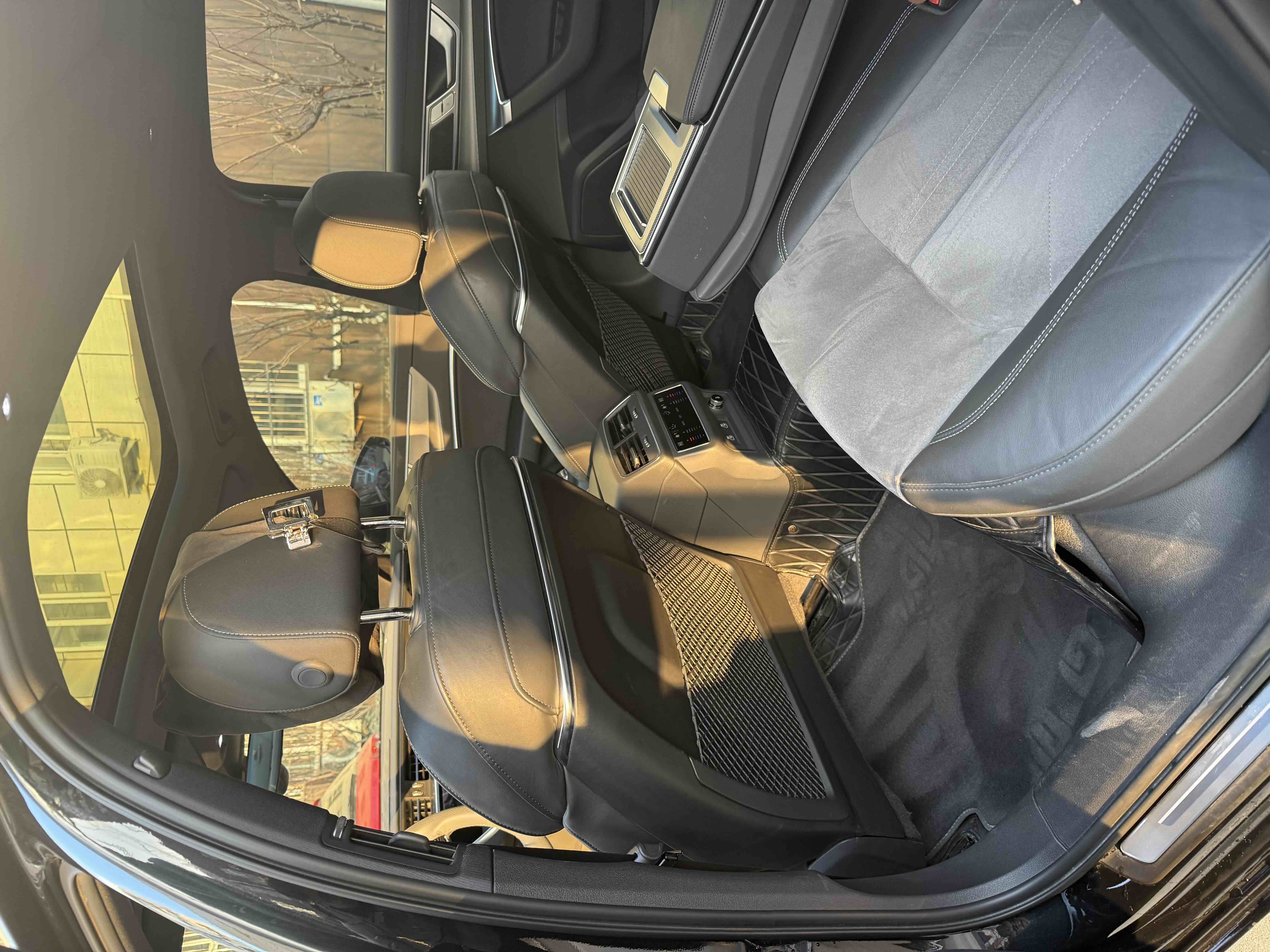 Audi A6L 2023 car image #4