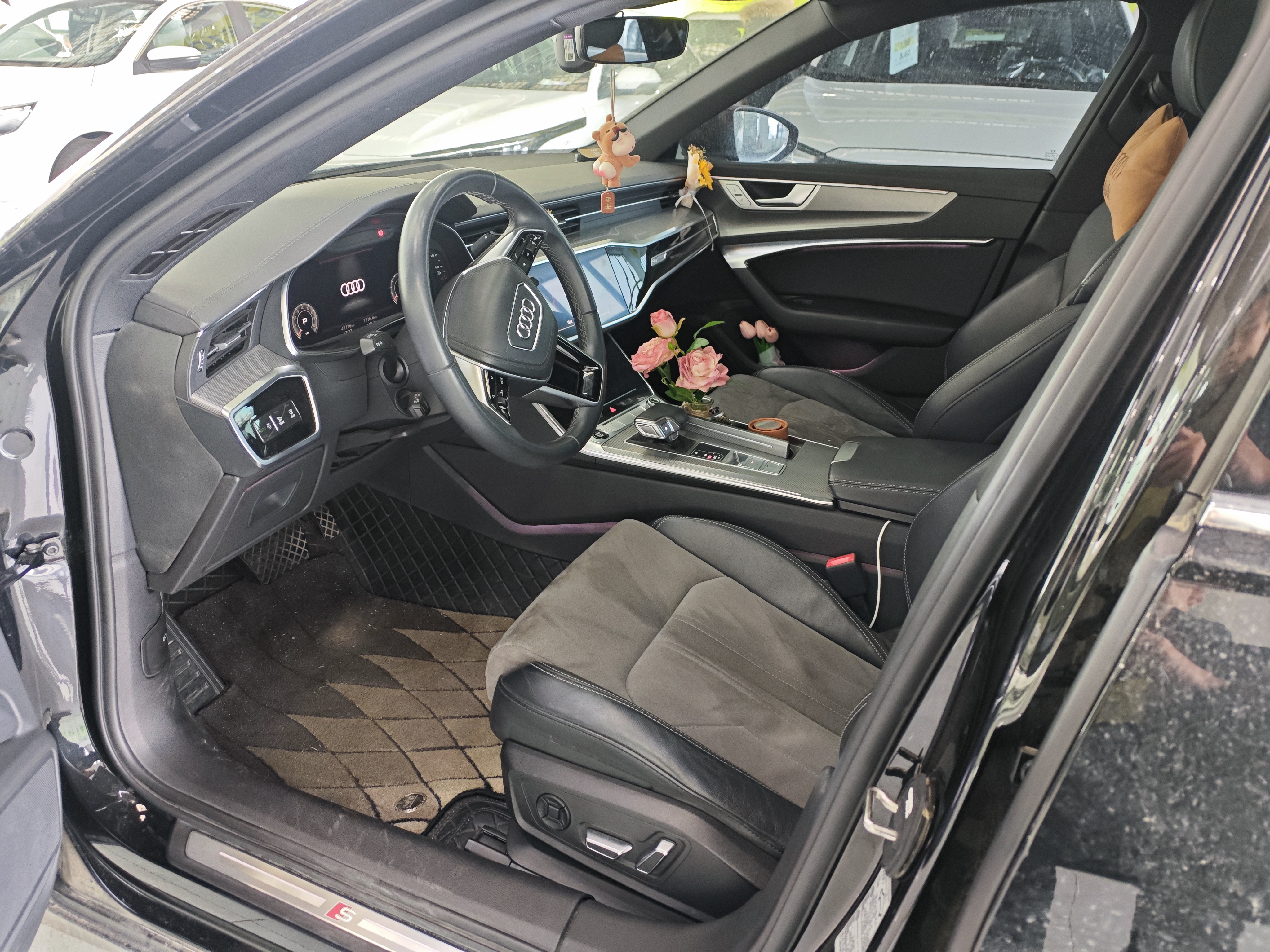 Audi A6L 2023 #4 Audi A6L 2023 car image #4