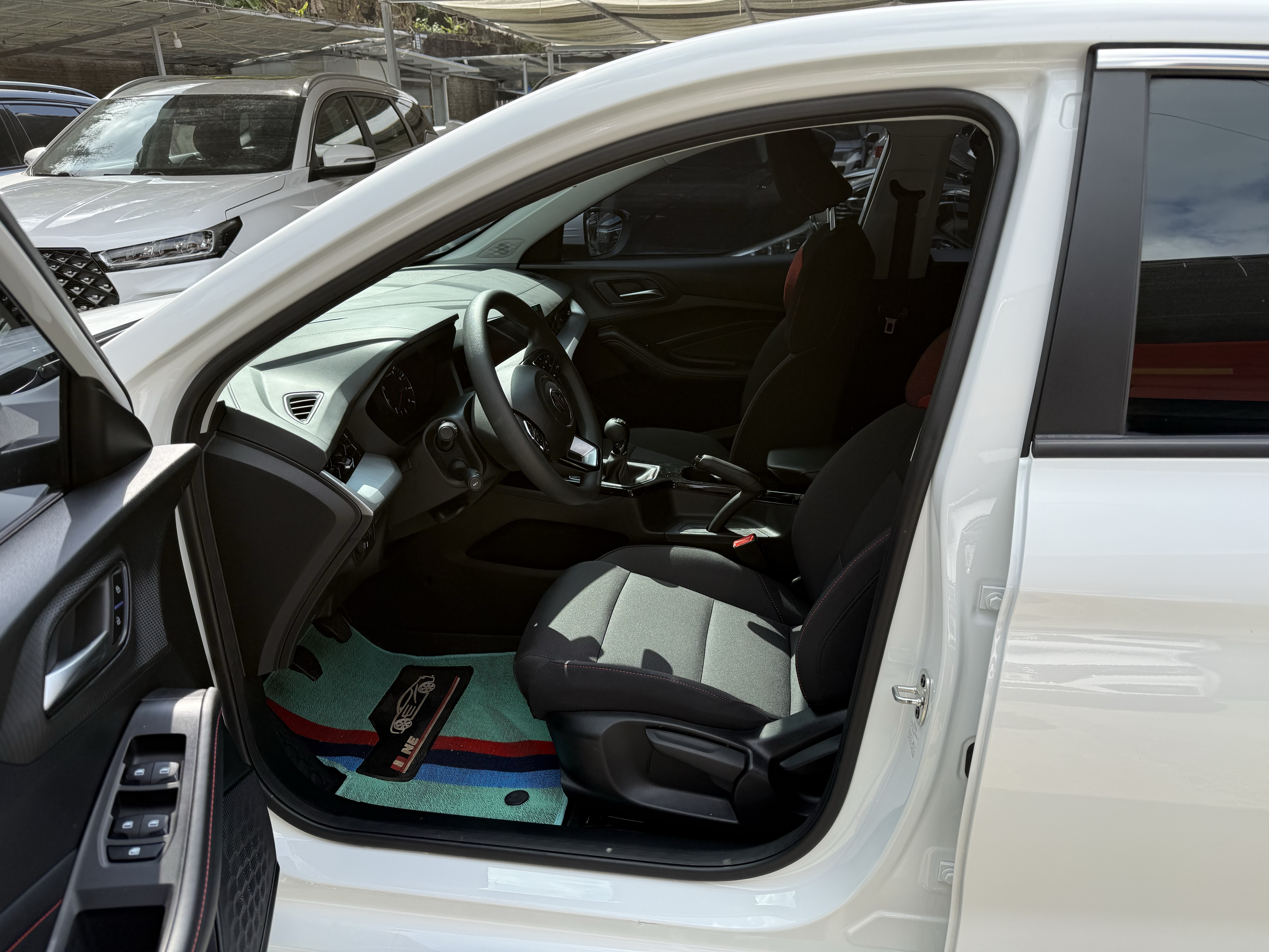 MG 5 2023 car image #4