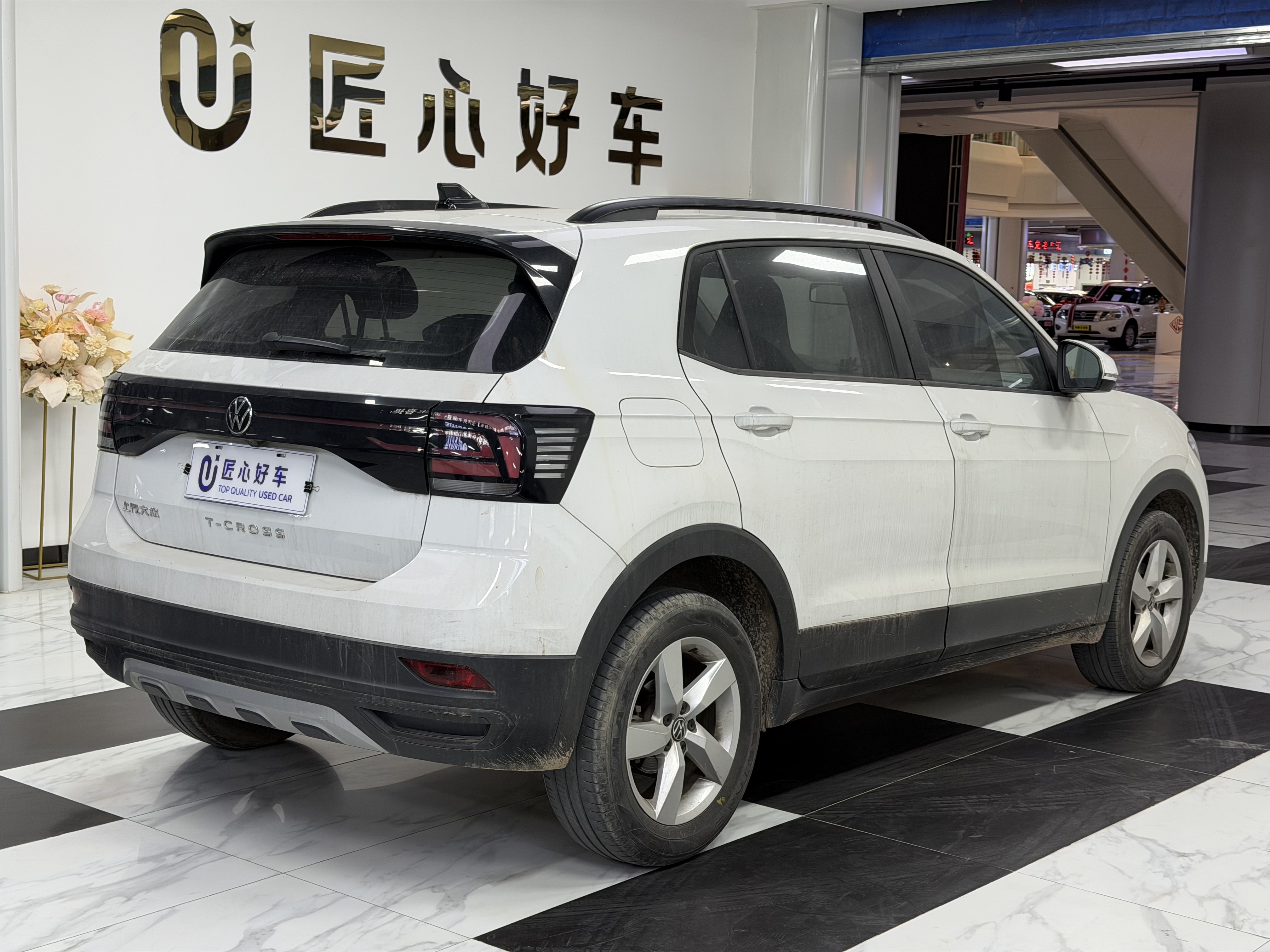 Volkswagen T-Cross 2024 car image #4