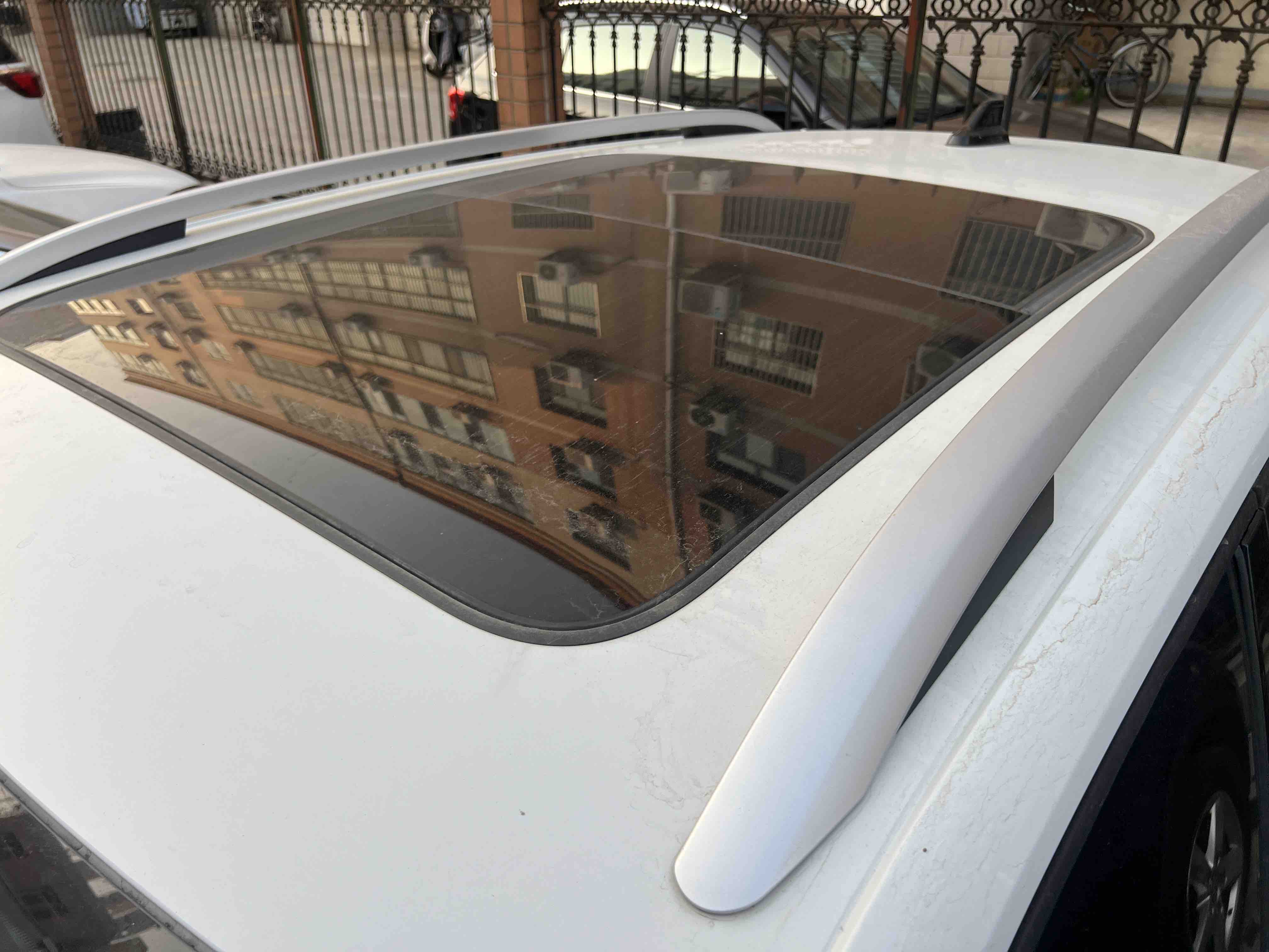 Volkswagen T-Cross 2024 car image #4