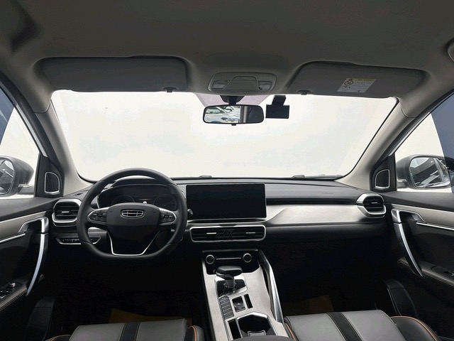 GEELY Coolray 2024 #4 GEELY Coolray 2024 immagine di auto #4