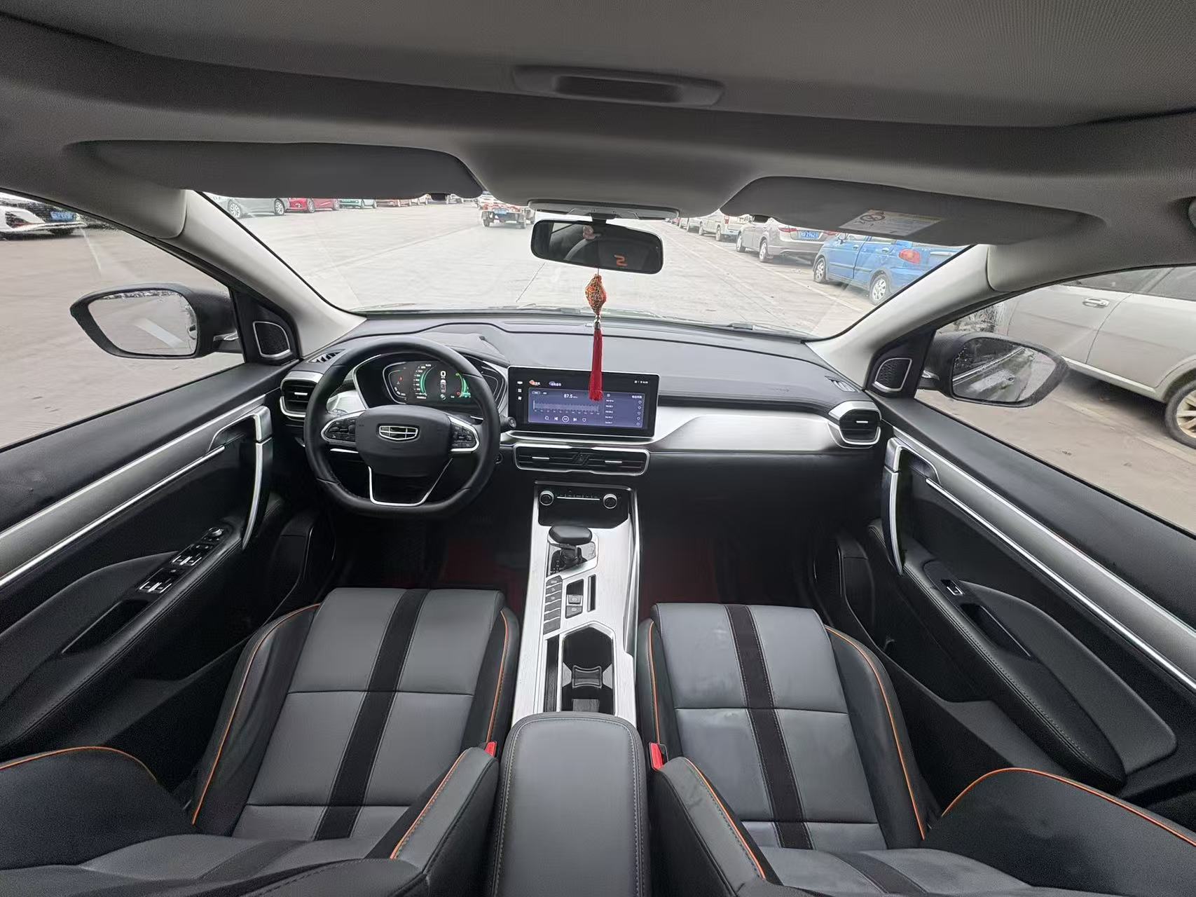 GEELY Coolray 2023 immagine di auto #4