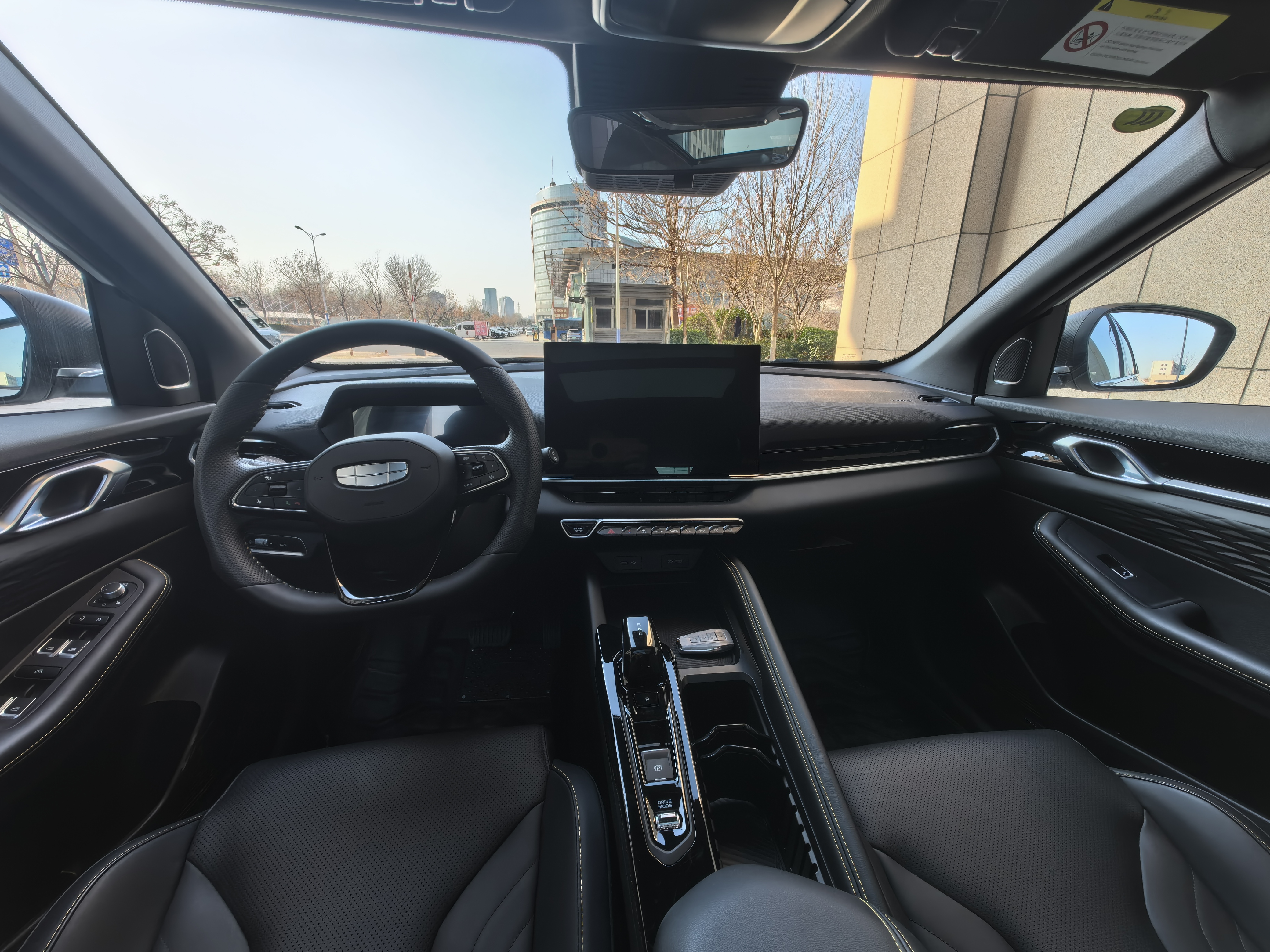 Coolray 2024 car image #4