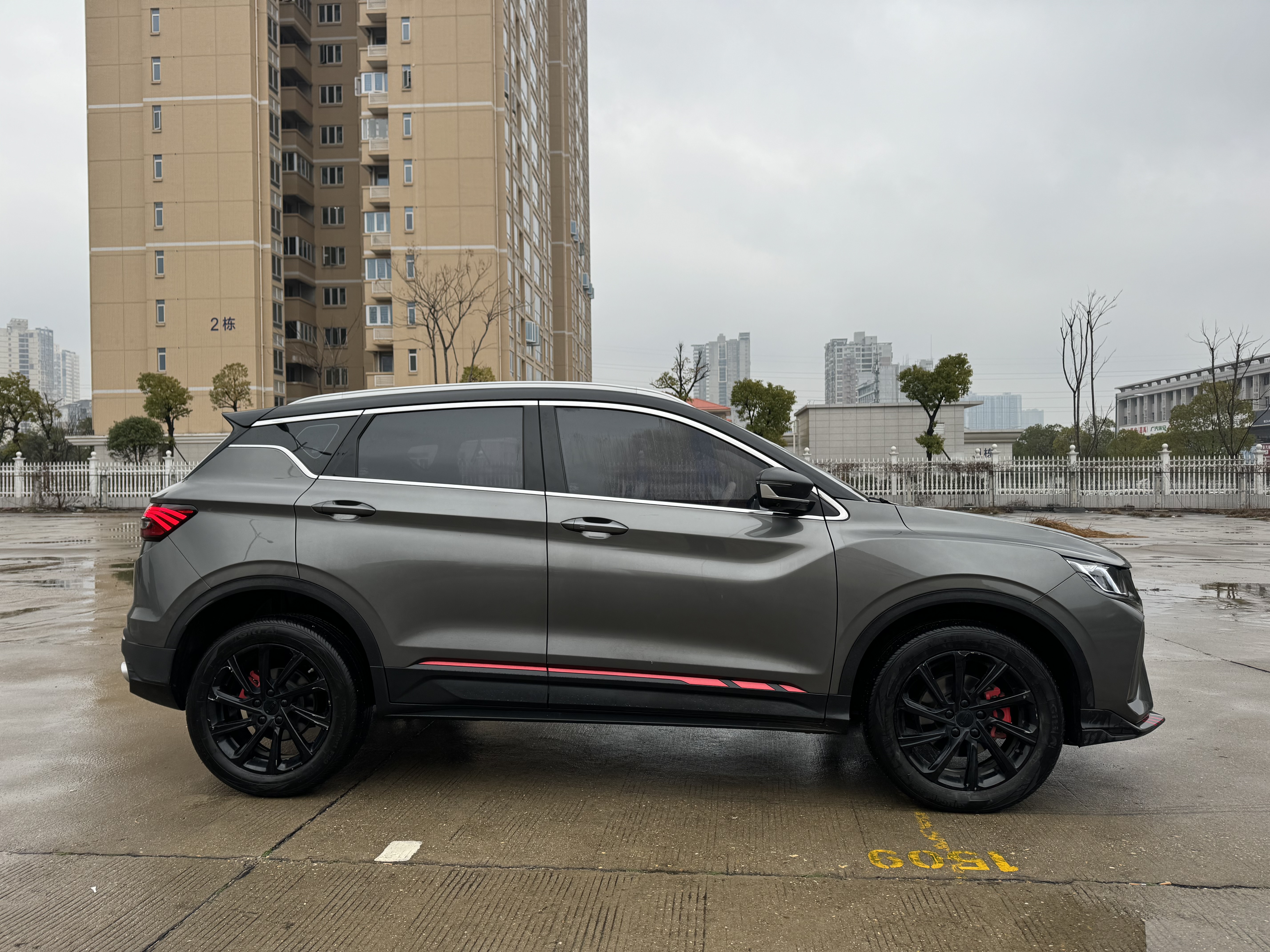 GEELY Coolray 2024 car image #4