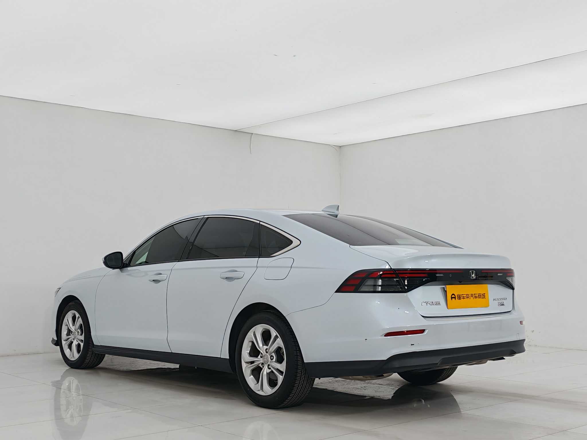 Honda Accord 2023 car image #4