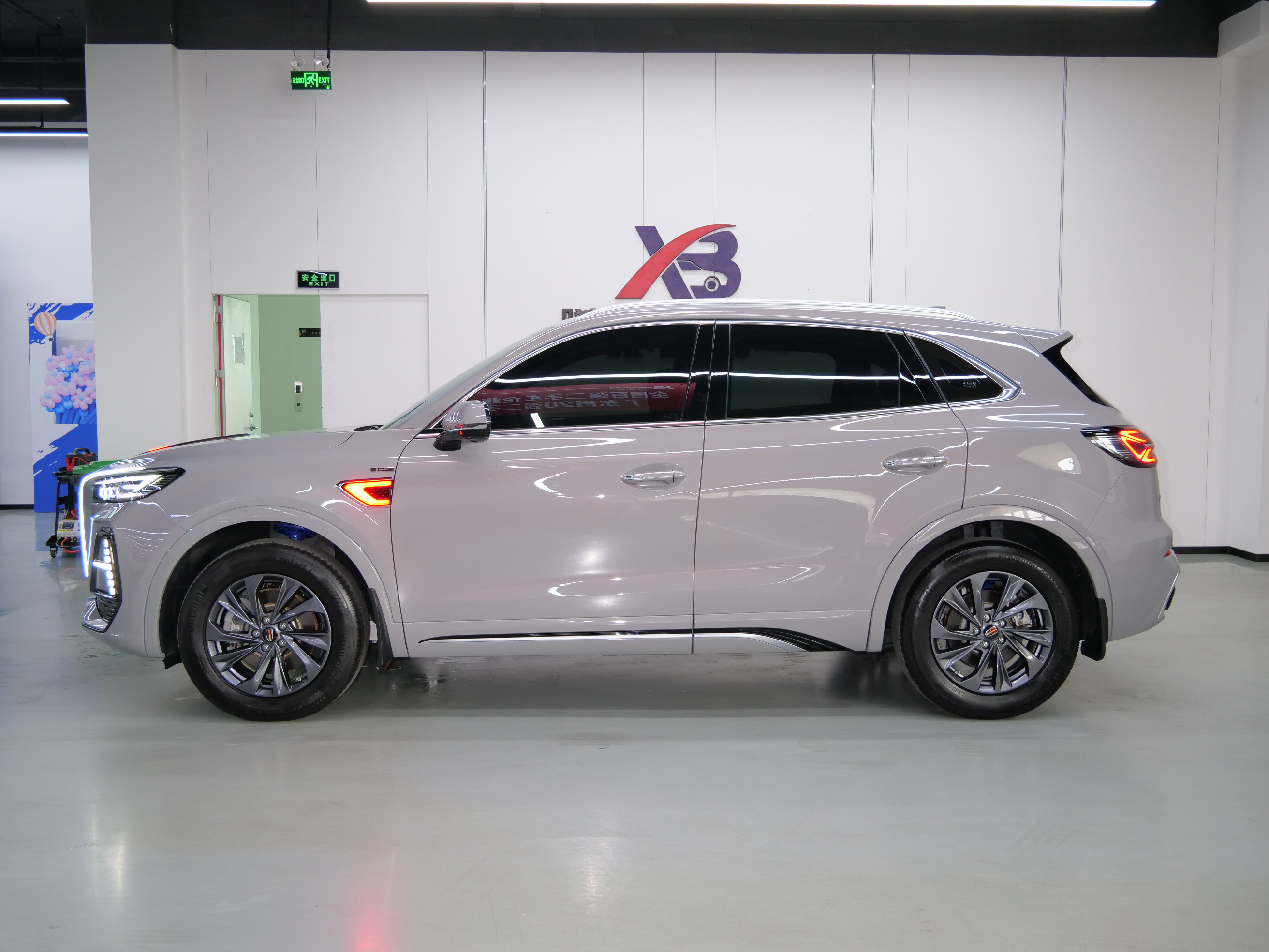 HongQi HS5 2024 #4 HongQi HS5 2024 car image #4