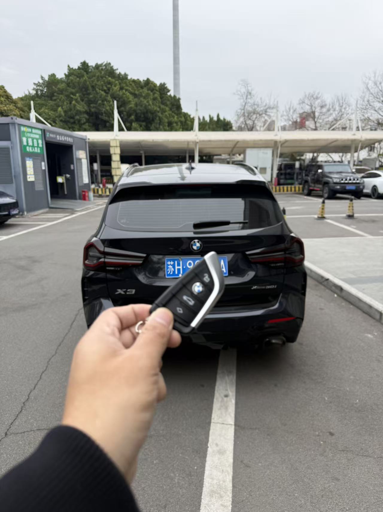 BMW X3 2024 car image #4