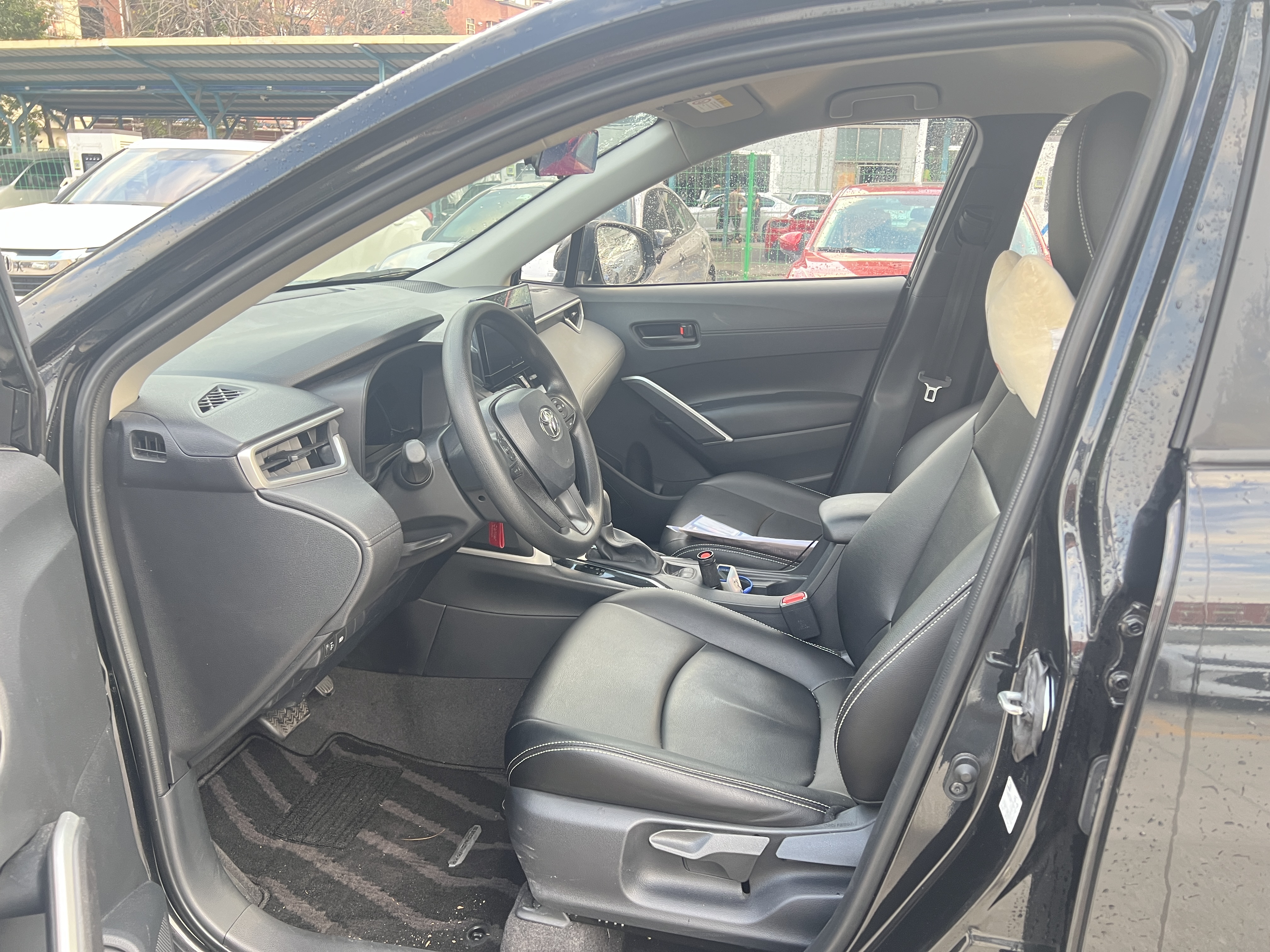 Toyota Corolla Cross 2024 immagine di auto #4