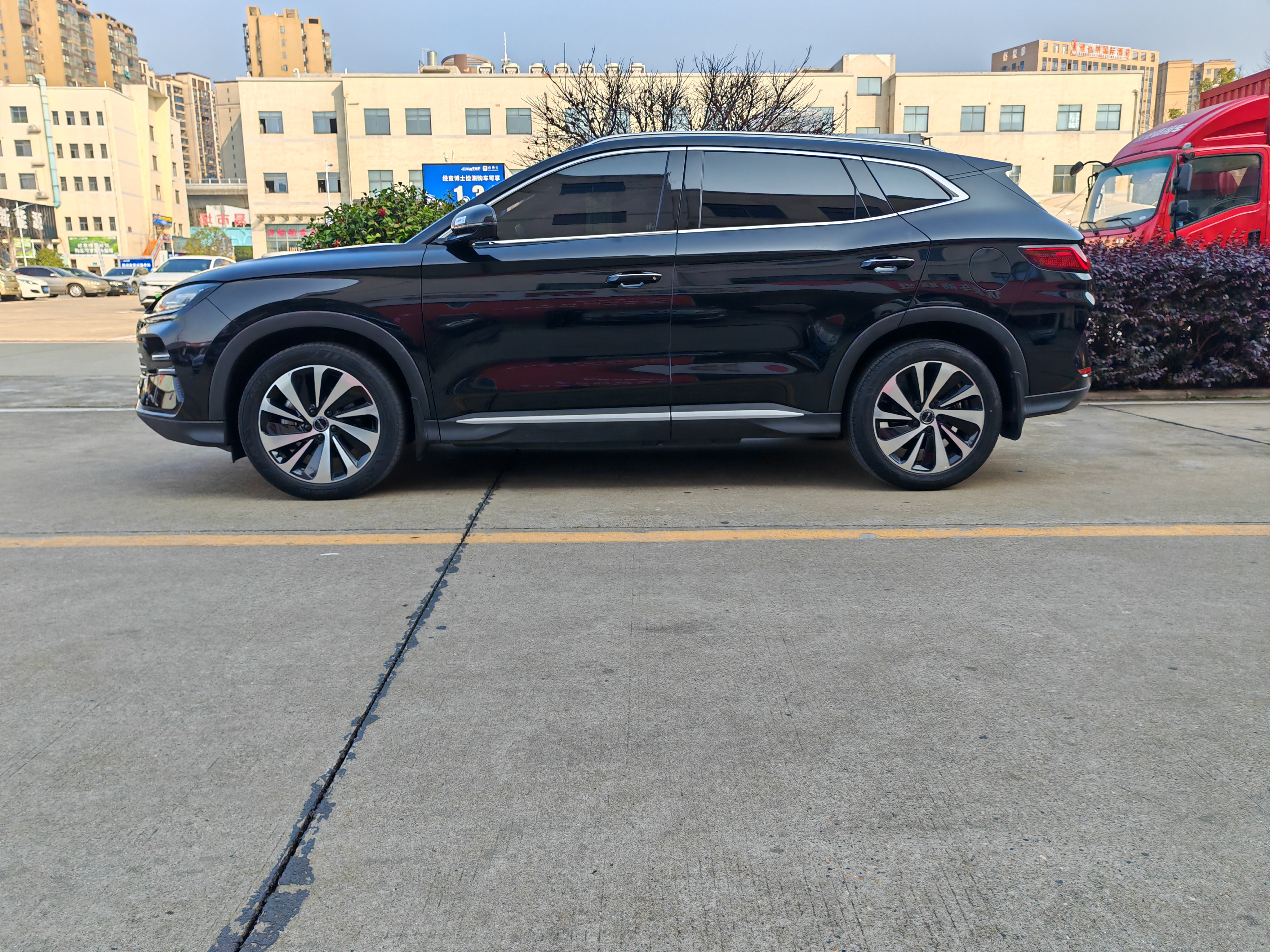 BYD Song Plus New Energy 2023 car image #4