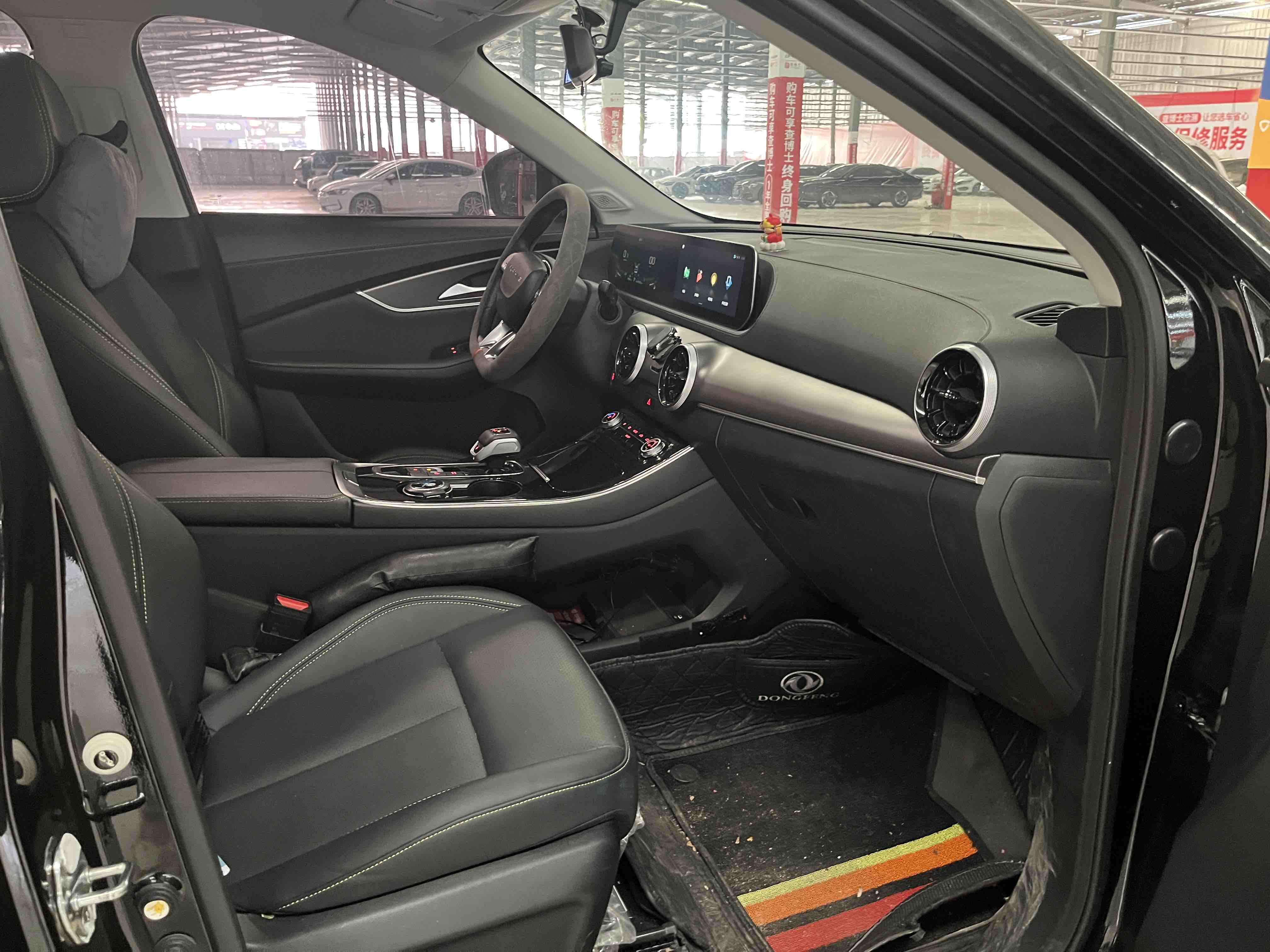 T5 EVO 2023 car image #4