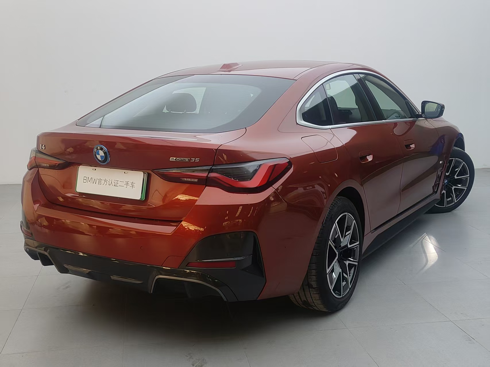 BMW i4 2024 #4 BMW i4 2024 car image #4