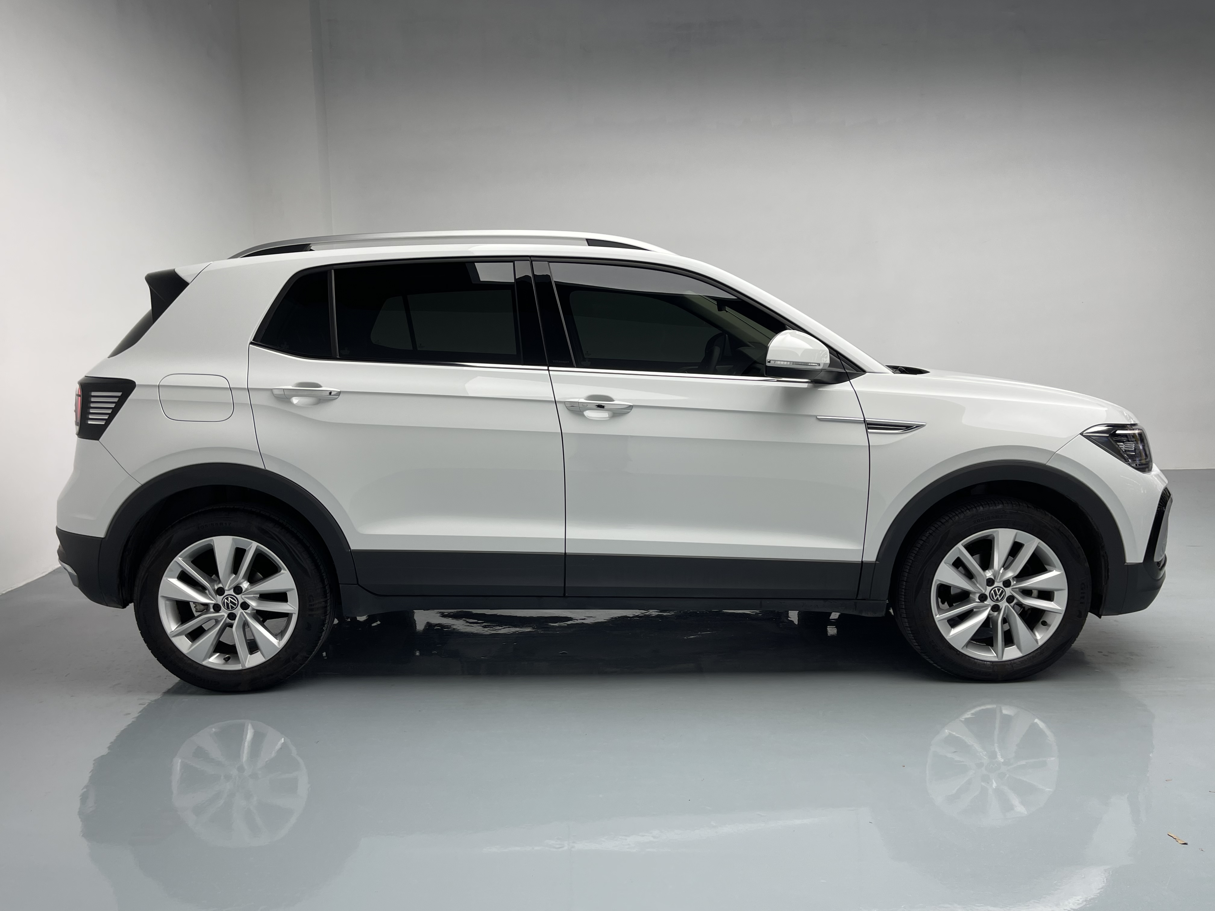 Volkswagen T-Cross 2024 #4 Volkswagen T-Cross 2024 car image #4